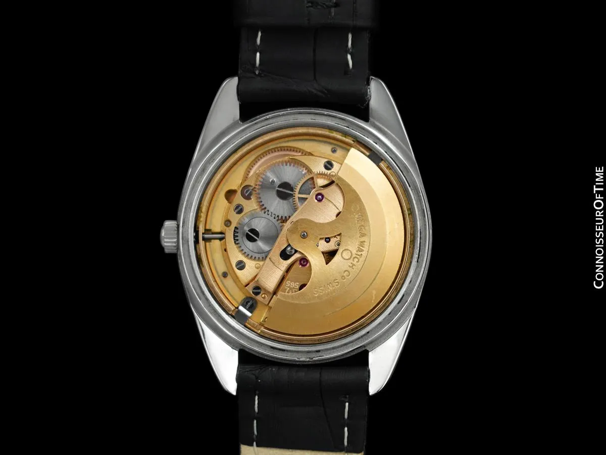 1971 Omega Seamaster Mens Vintage Watch with Automatic Cal. 565 Movement and Royal Blue Dial - Stainless Steel