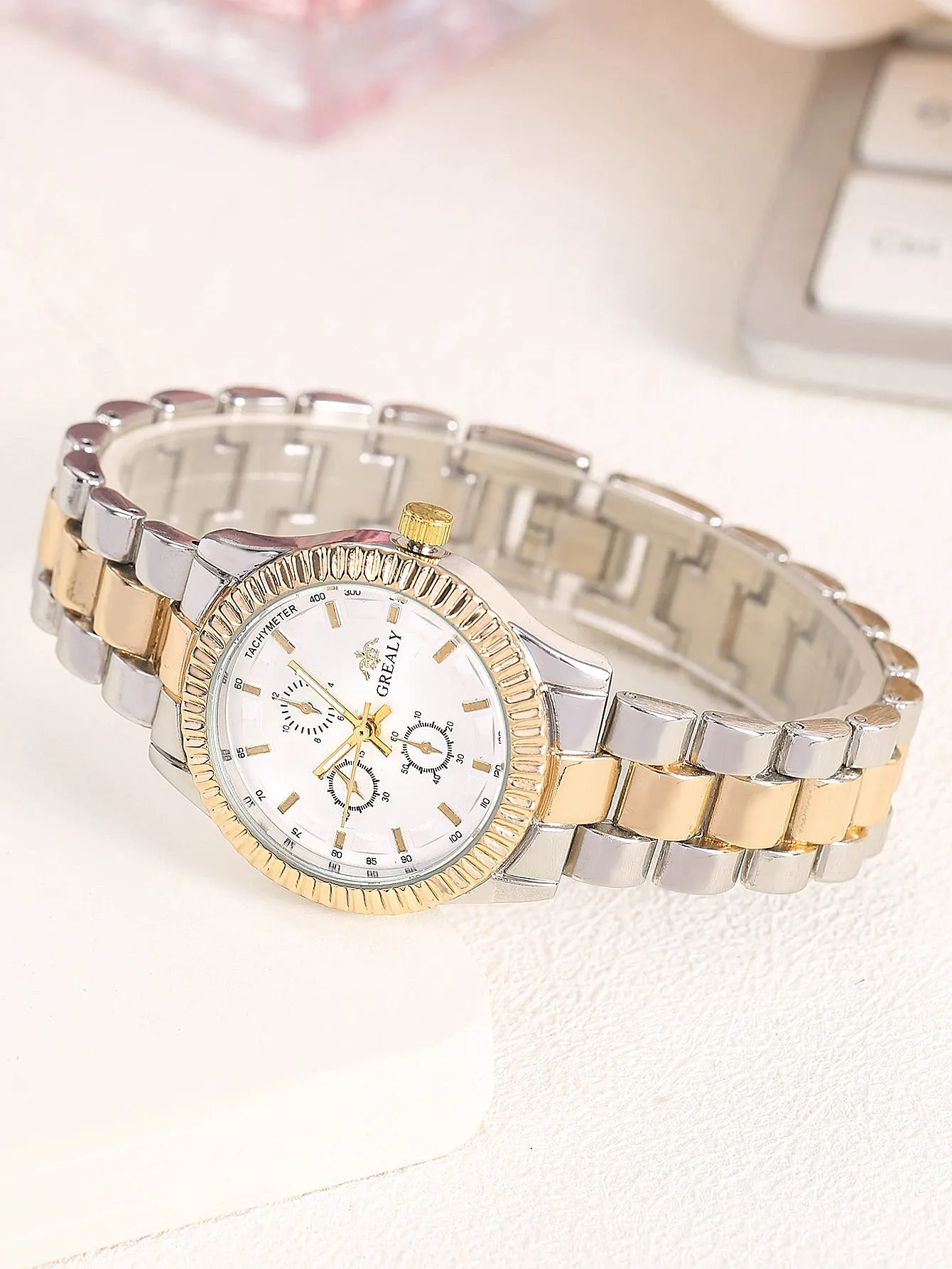 1pc Minimalist Quartz Watch & 4pcs Bracelet & 1pc Strap Link Removal Tool - Gold