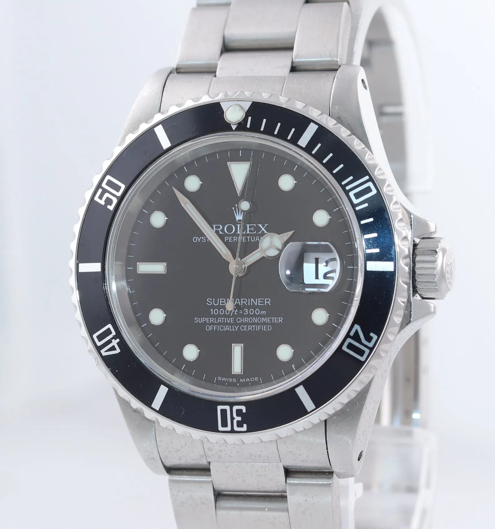 2002 Rolex Submariner Date 16610 Steel SEL Pre-Ceramic Black 40mm Watch