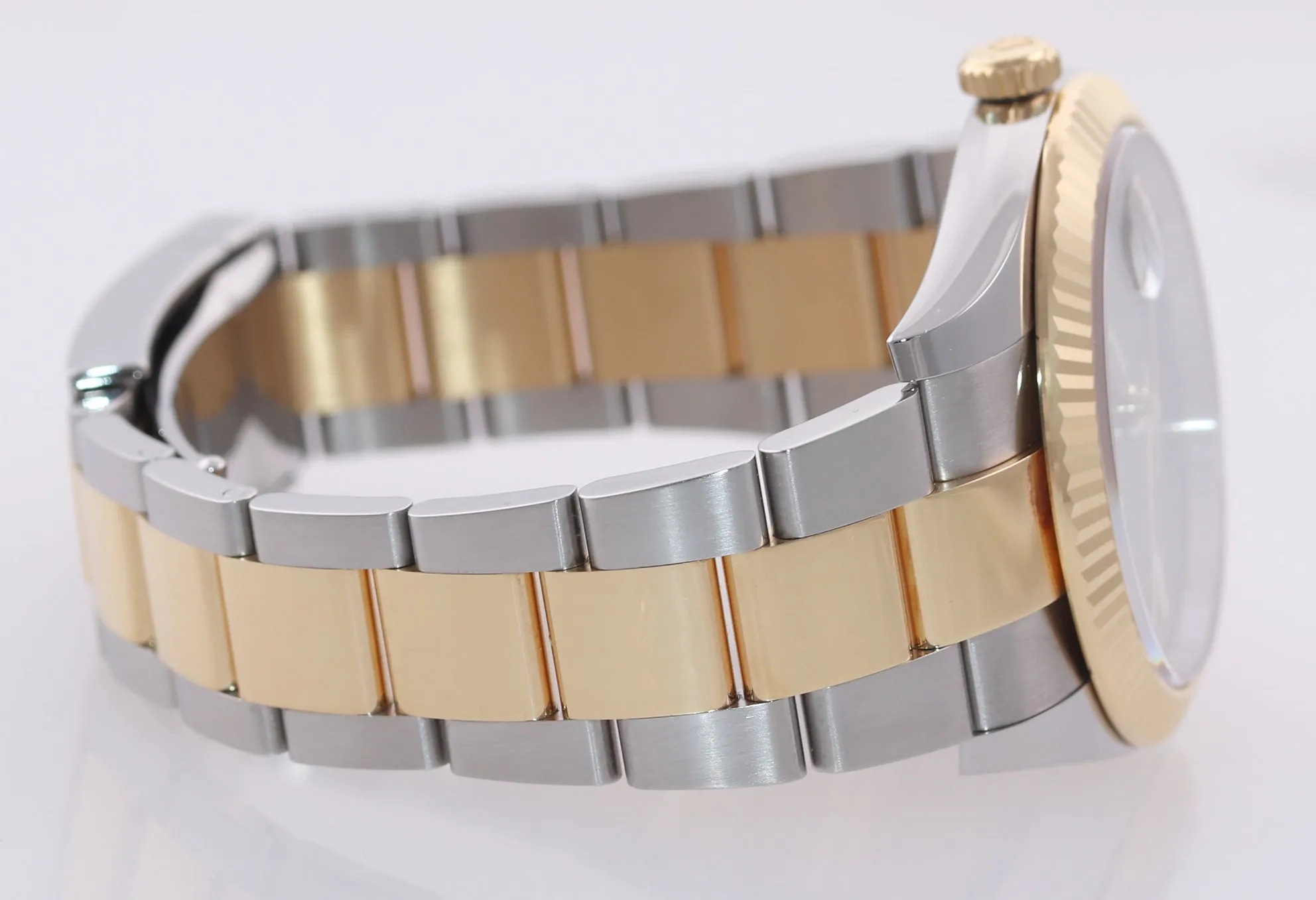 2019 PAPERS Rolex DateJust 41 126333 Two Tone Yellow Gold Wimbledon 41mm Watch