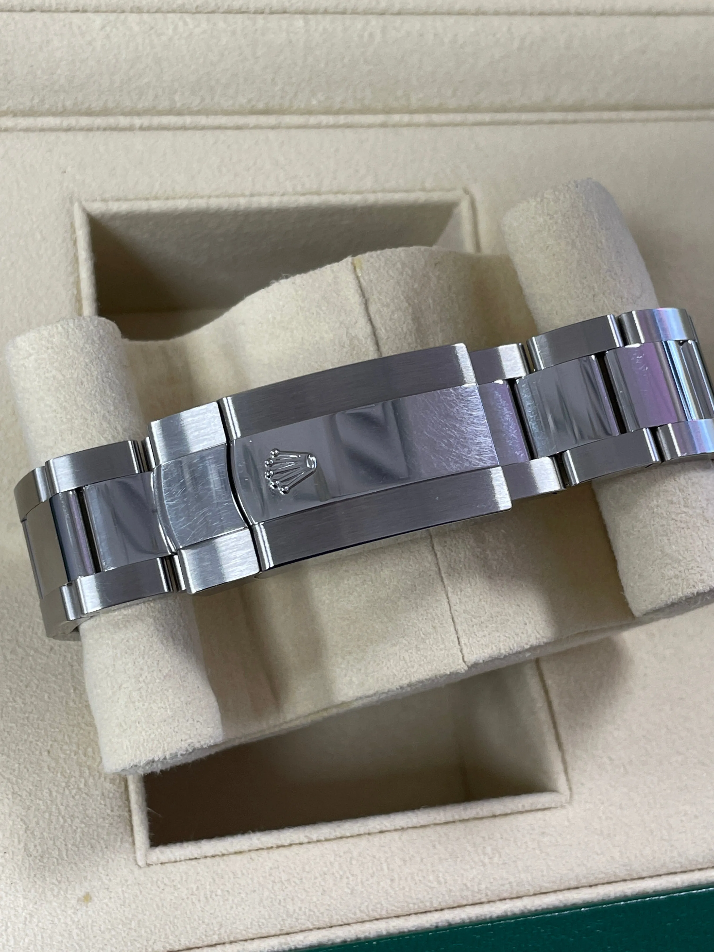 2020 UNPOLISHED Rolex Sky-Dweller Stainless White Gold Black 42mm Watch 326934