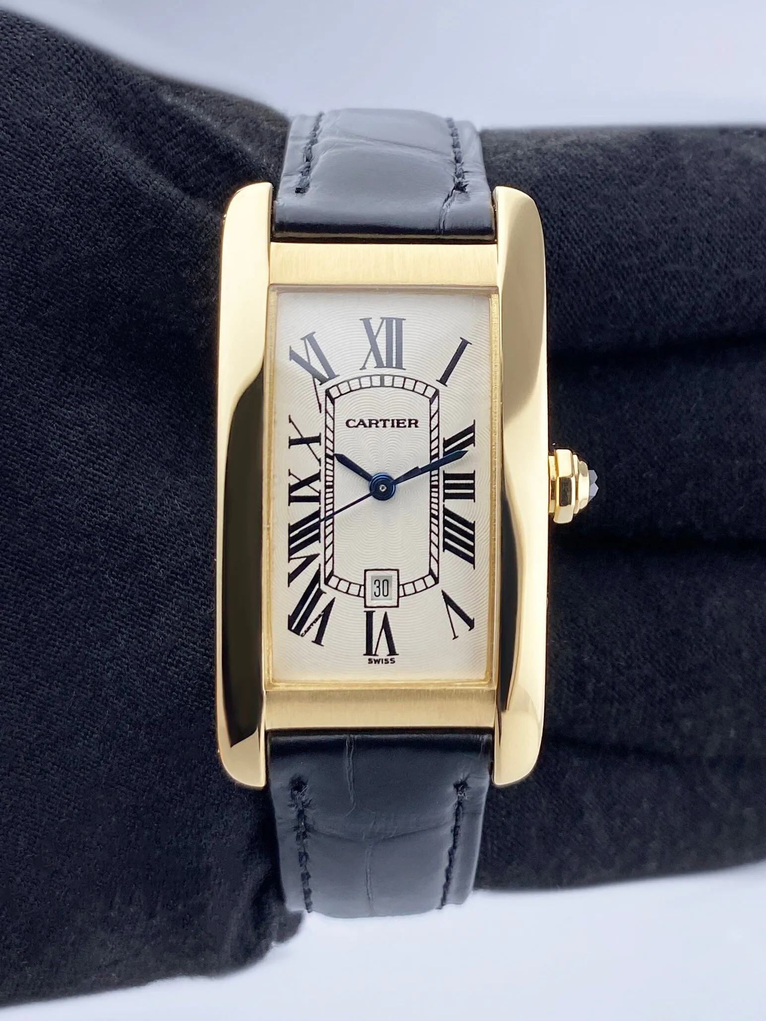Cartier Tank Americaine W2603556 18K Yellow Gold Ladies Watch