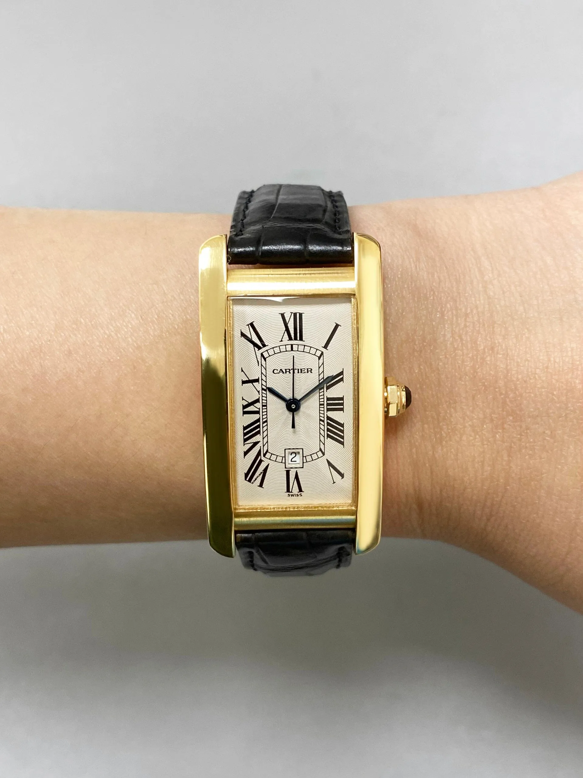 Cartier Tank Americaine W2603556 18K Yellow Gold Ladies Watch