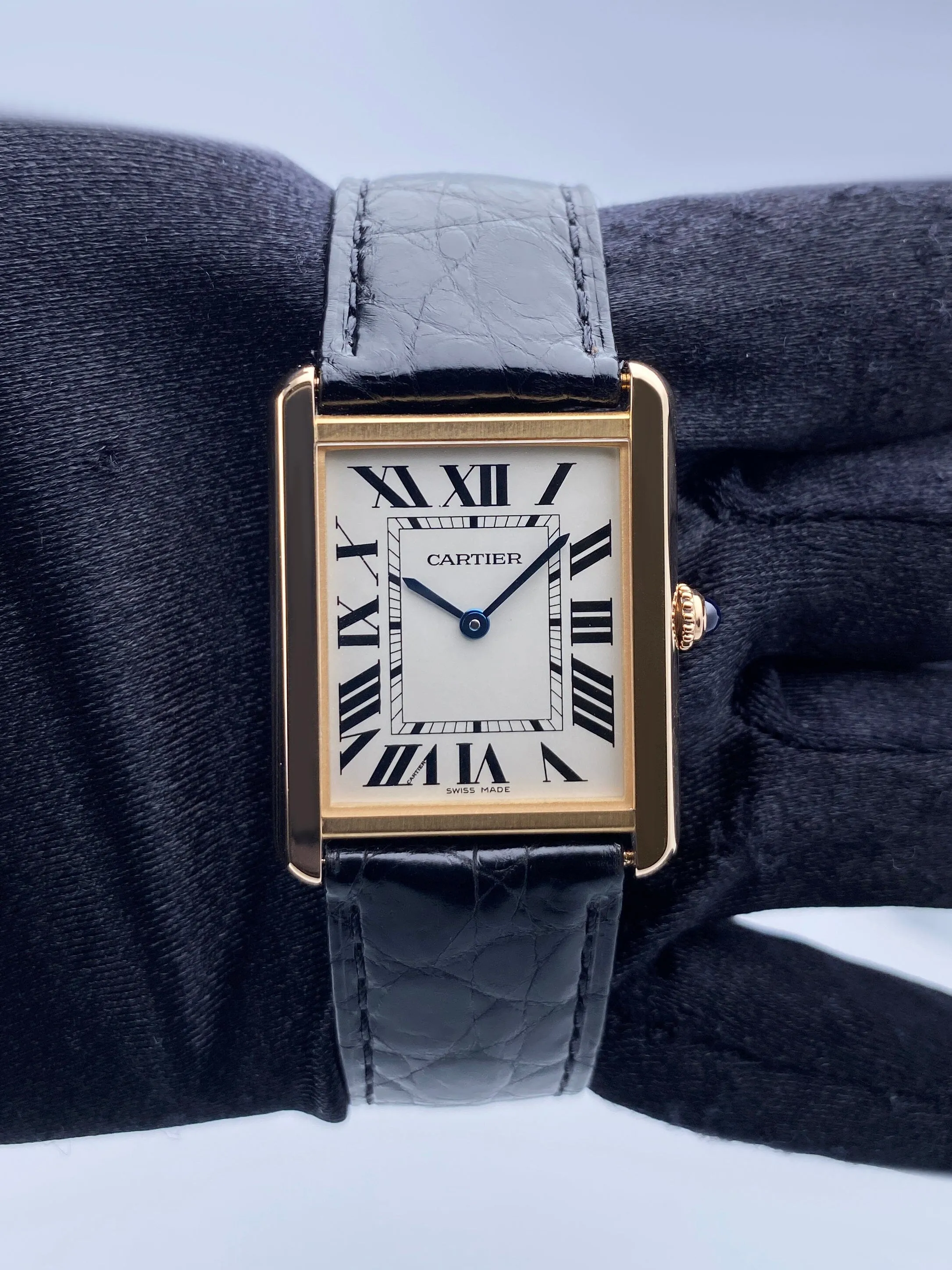 Cartier Tank Solo W5200025 18K Rose Gold Mens Watch