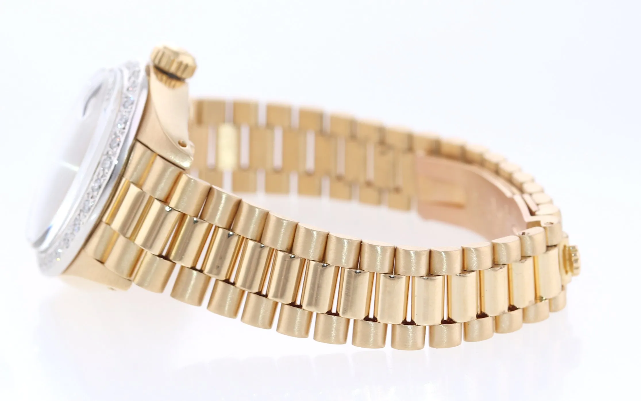 Diamond Bezel Ladies Rolex DateJust President 26mm MOP Diamond 6917 18k Watch