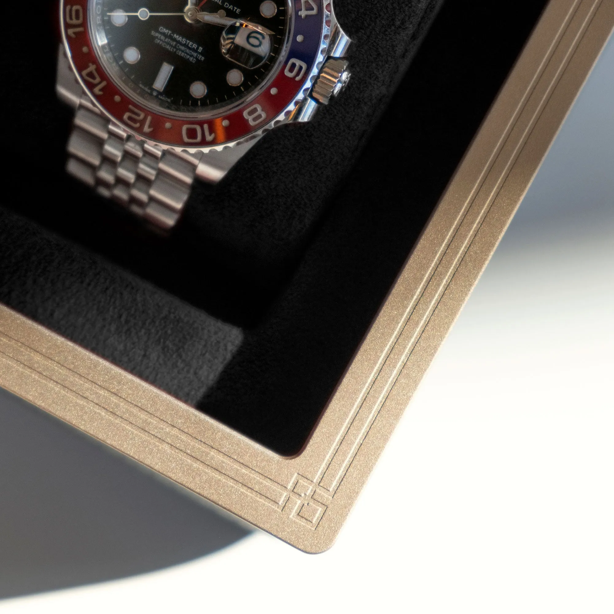 EATON 3 WATCH CASE SPECIAL EDITION - DRAGON