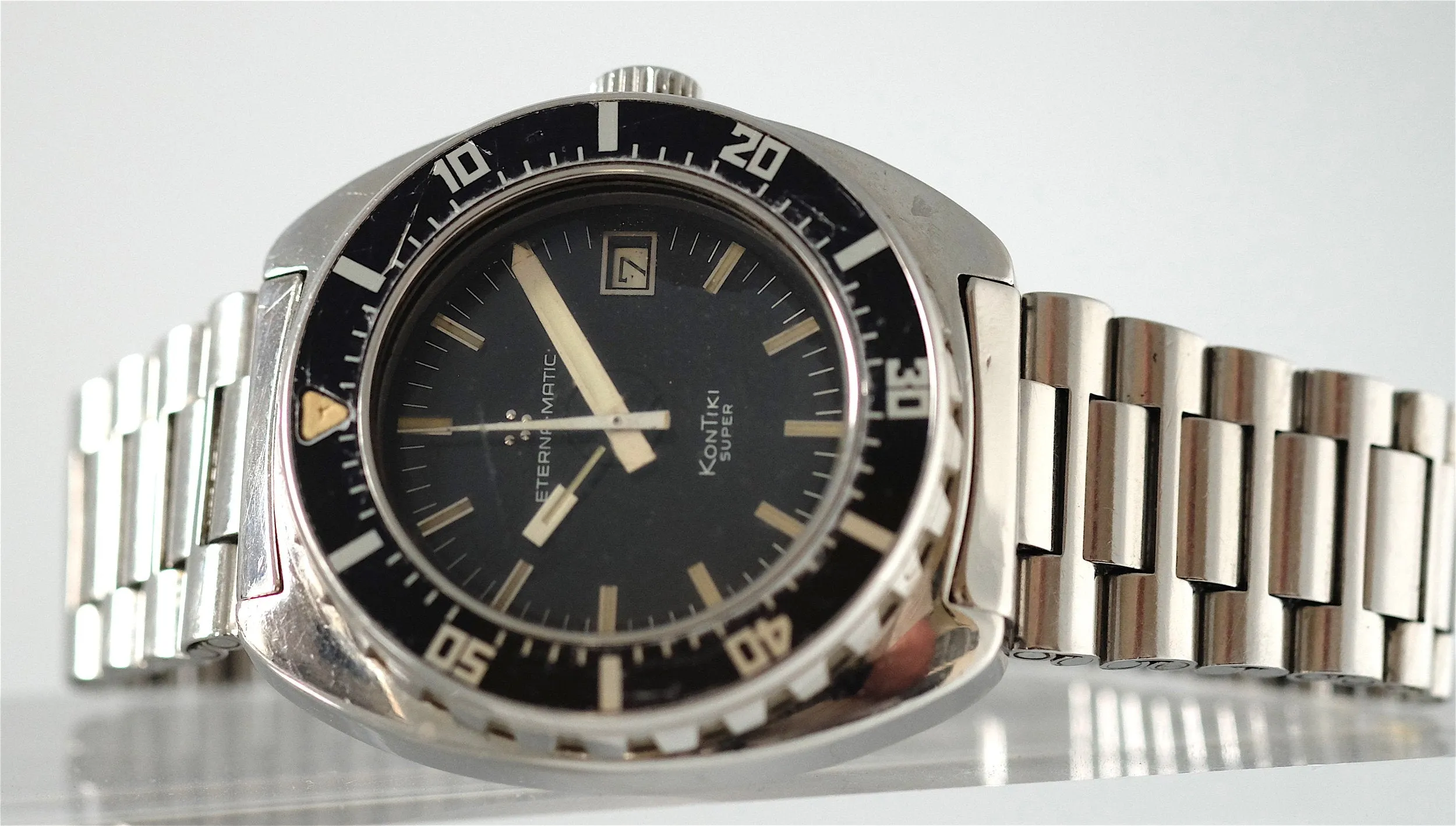 Eterna Kontiki Super Diver Issued to IDF
