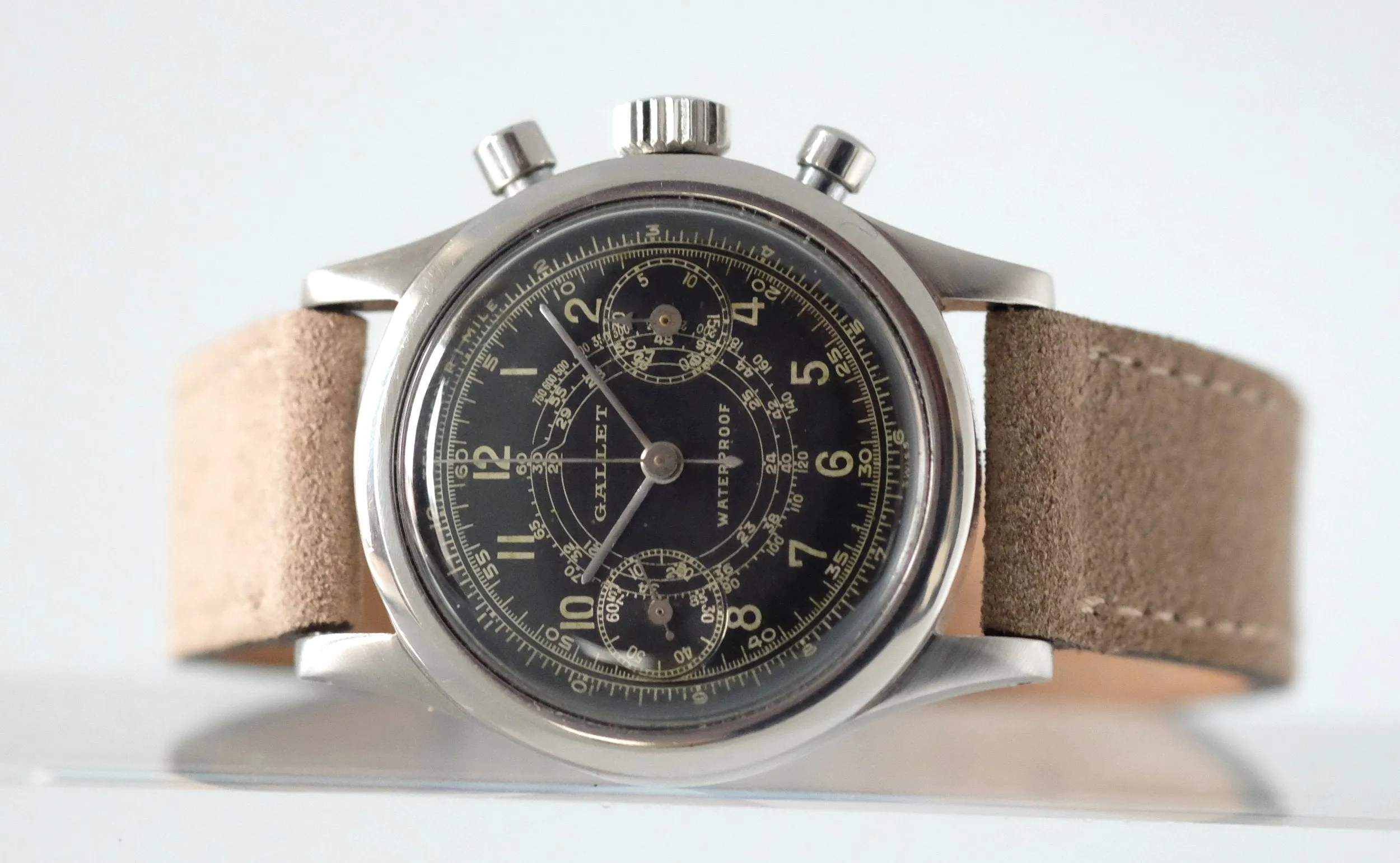 Gallet MultiChron 30mm Clamshell Chronograph with Gilt Dial