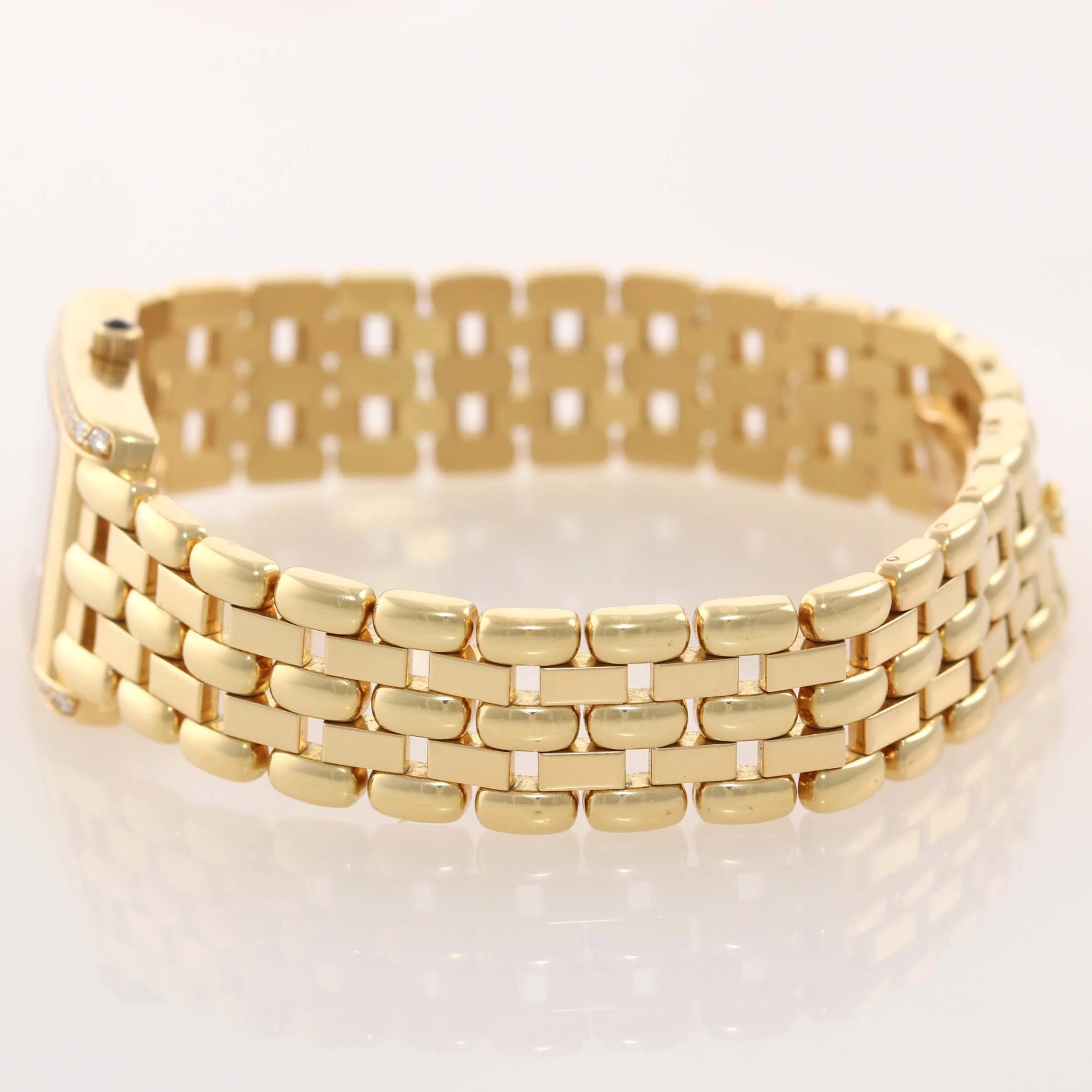 Ladies Concord Veneto 18k Yellow Gold Diamond 51-25-665 MOP Quartz Watch