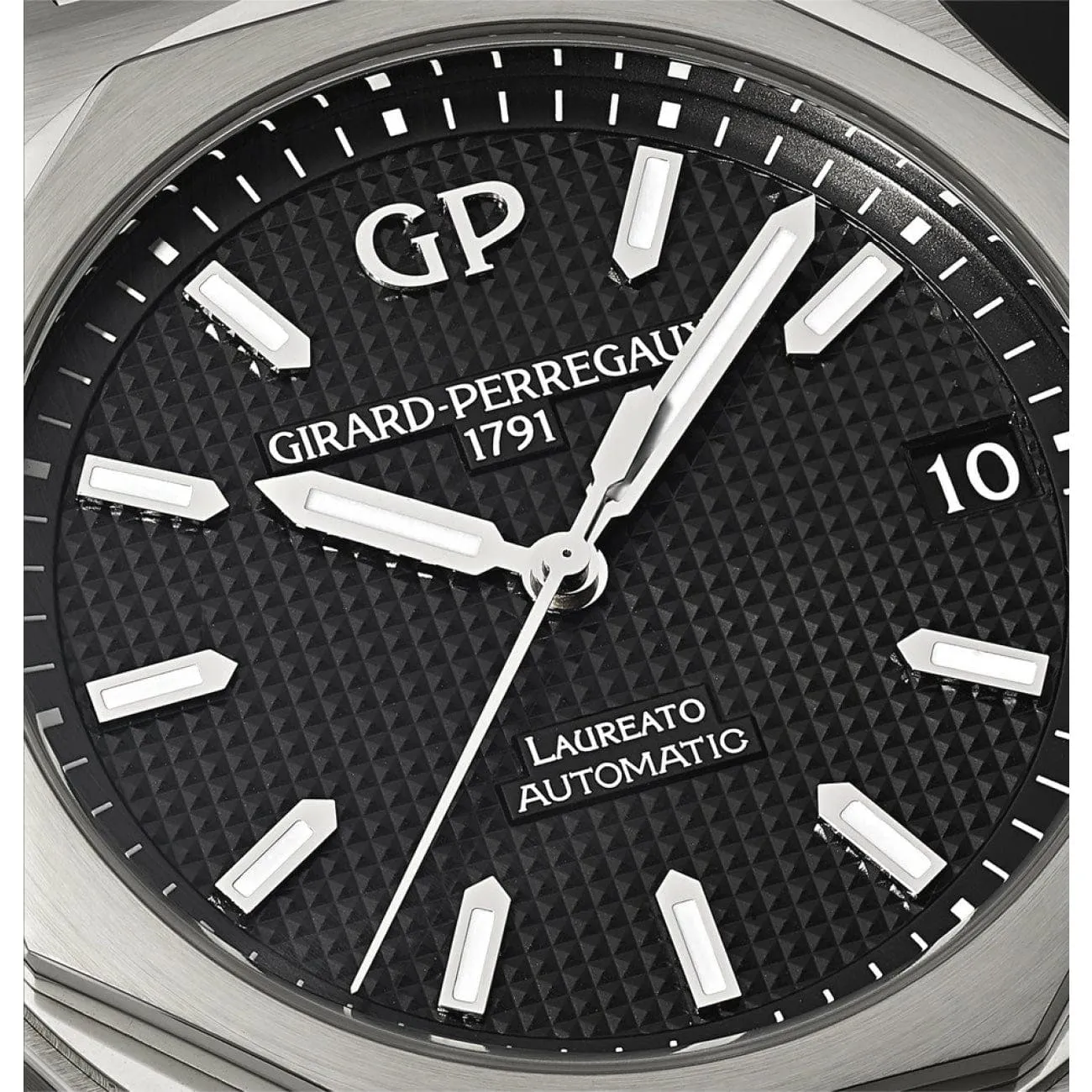 LAUREATO 42MM