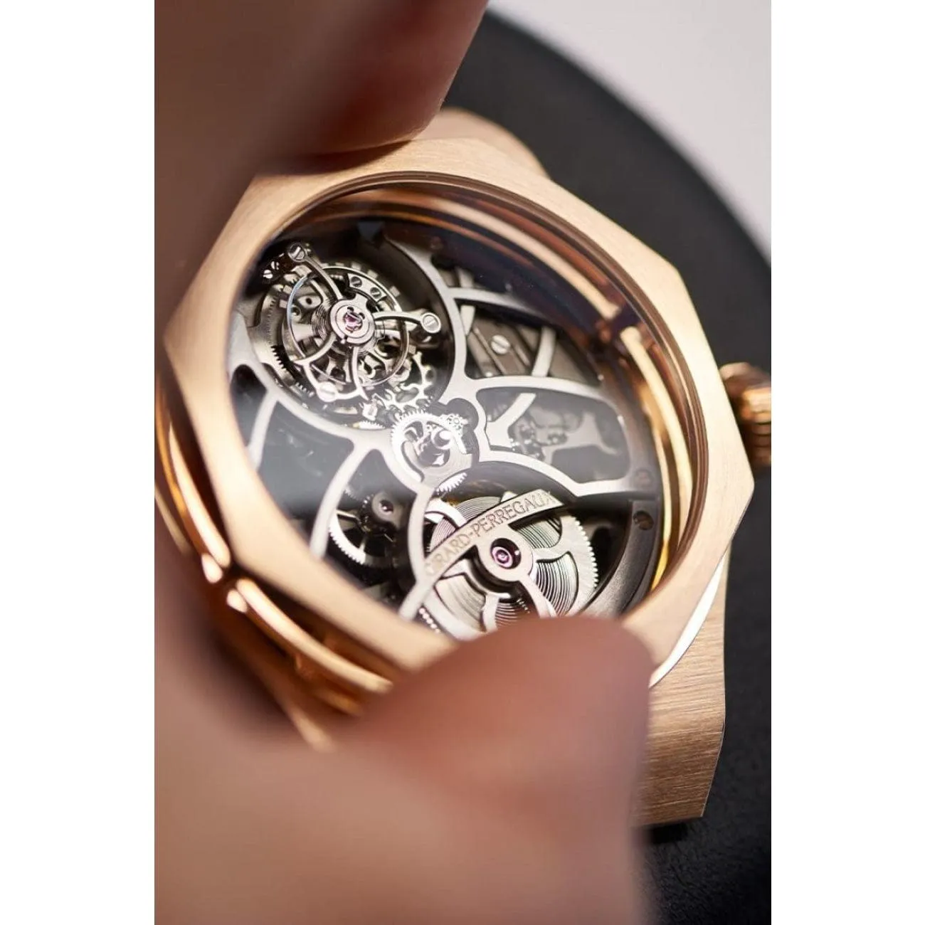 LAUREATO FLYING TOURBILLON SKELETON (PRE-ORDER)