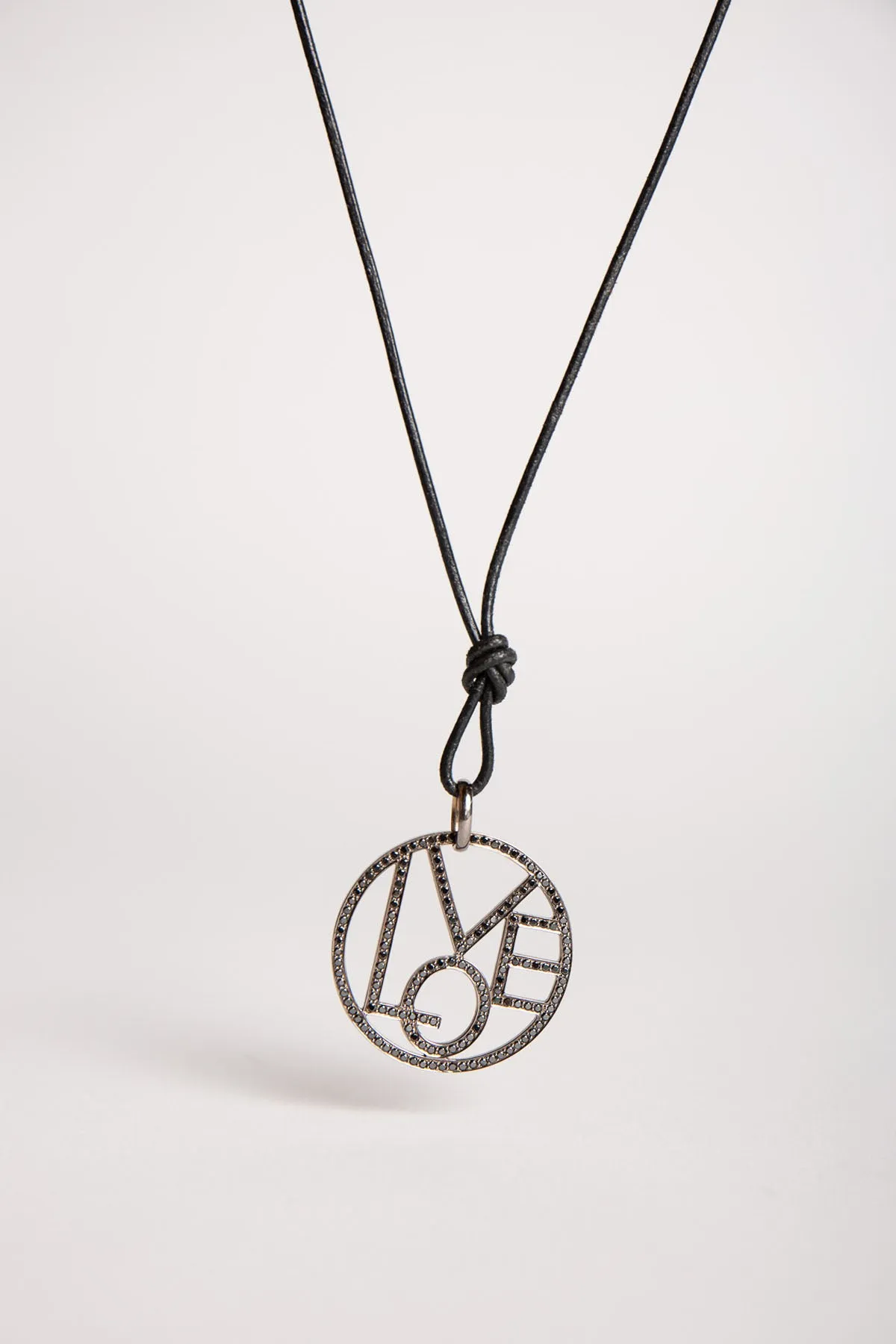 MAXFIELD PRIVATE COLLECTION | BLACK DIAMOND XL LOVE NECKLACE