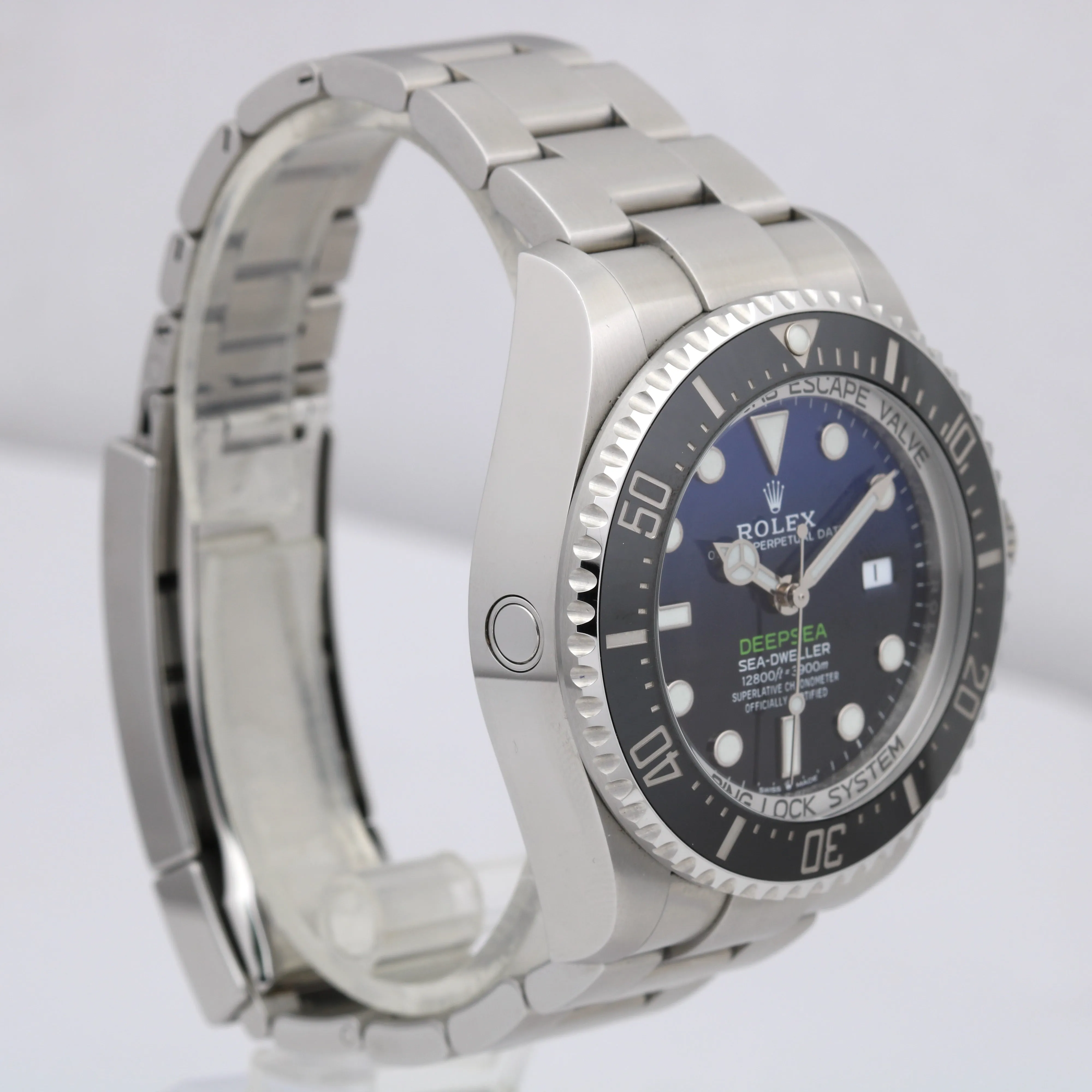 MAY 2022 Rolex Sea-Dweller Deepsea 126660 JAMES CAMERON Black Blue 44mm Watch