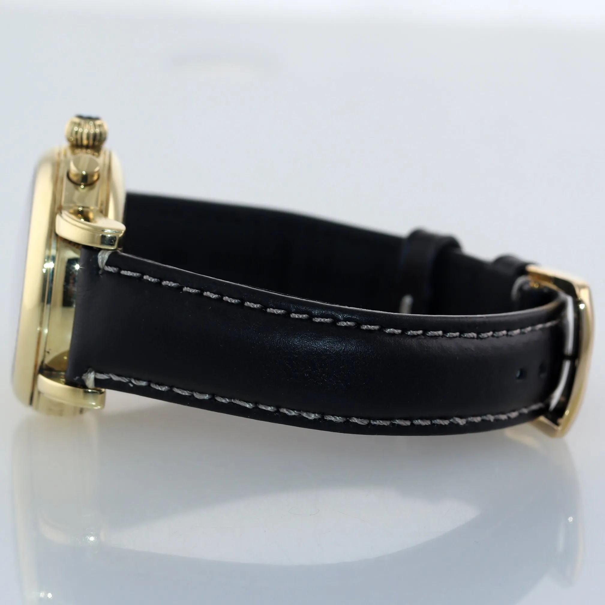 Montblanc Meisterstuck Star 7000 Black Day Date 18k Gold Chronograph 37mm Watch