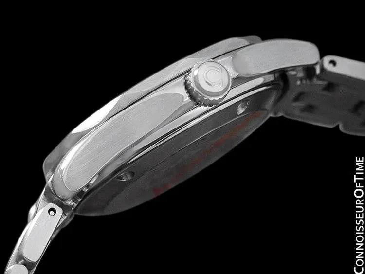 Omega James Bond Seamaster 300M Professional Diver (James Bond), Stainless Steel - Automatic Chronometer