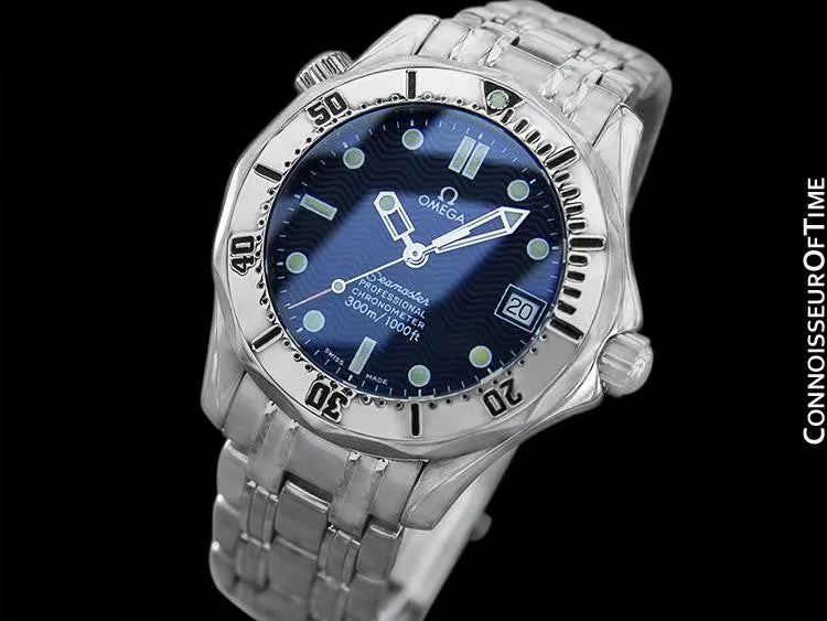 Omega James Bond Seamaster 300M Professional Diver (James Bond), Stainless Steel - Automatic Chronometer