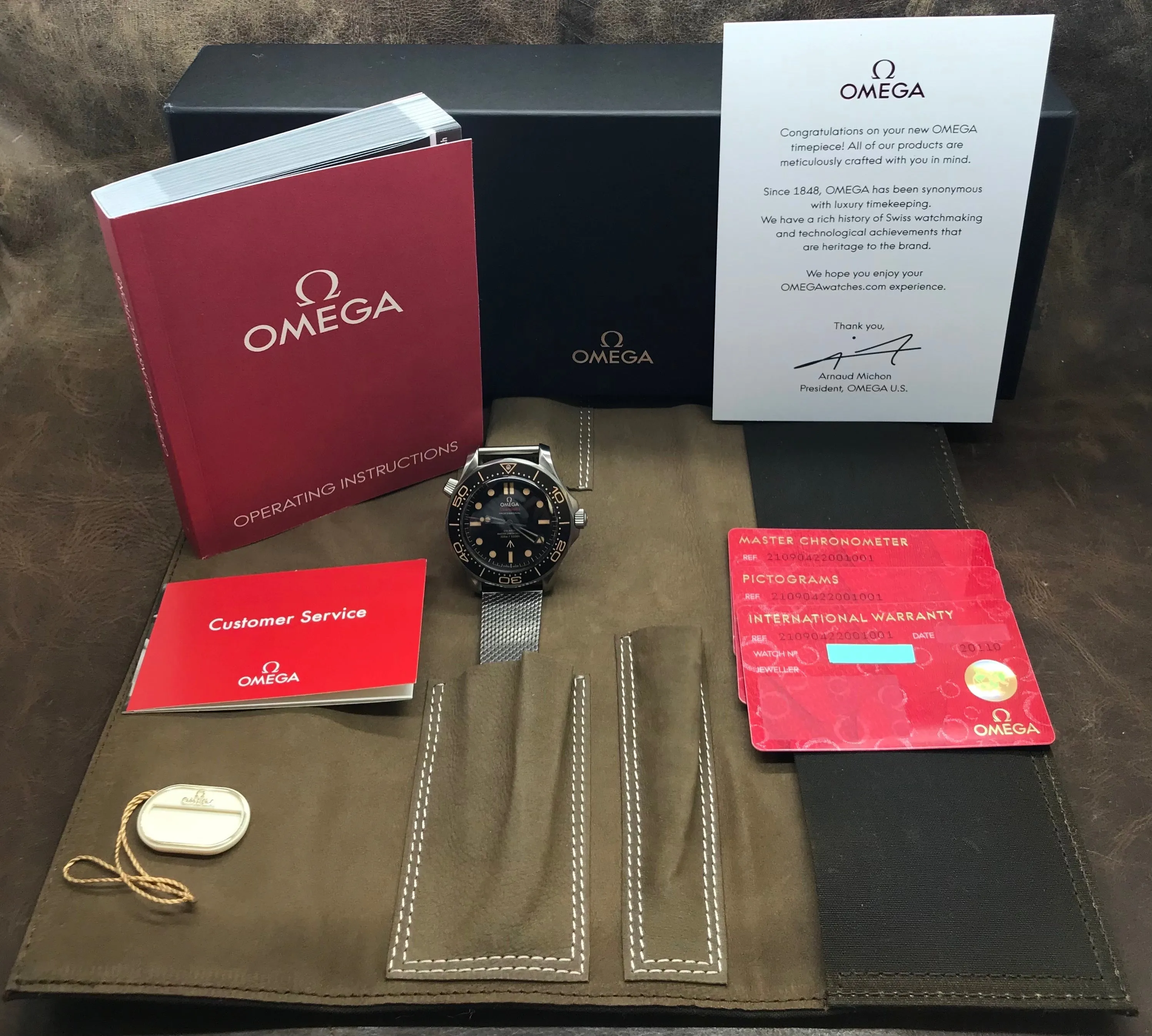 Omega Seamaster Diver 300M James Bond No Time To Die 007 210.90.42.20.01.001 Dark Brown Dial Automatic Men's Watch
