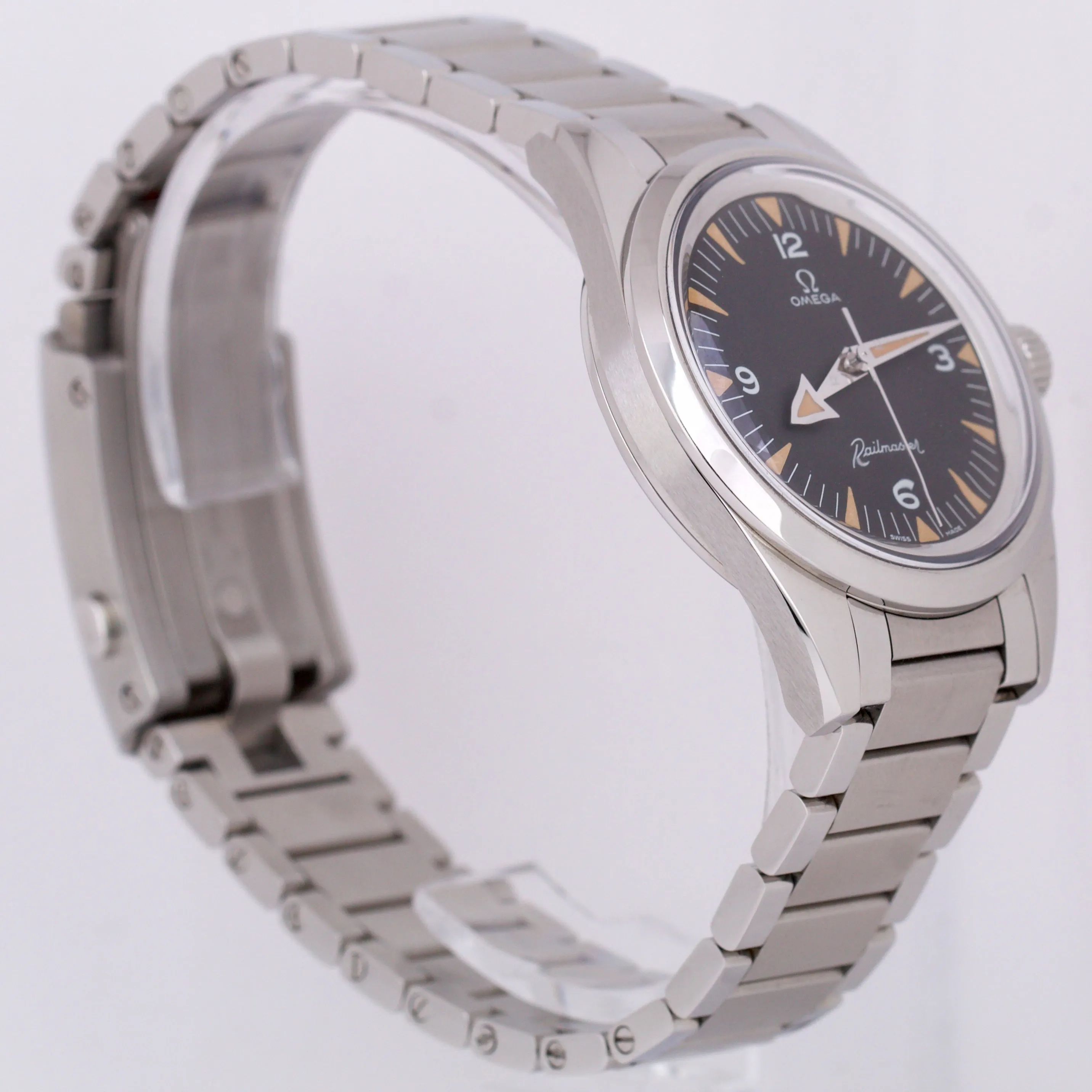 Omega Seamaster Railmaster 1957 Trilogy Black 38mm Steel 220.10.38.20.01.002 BOX