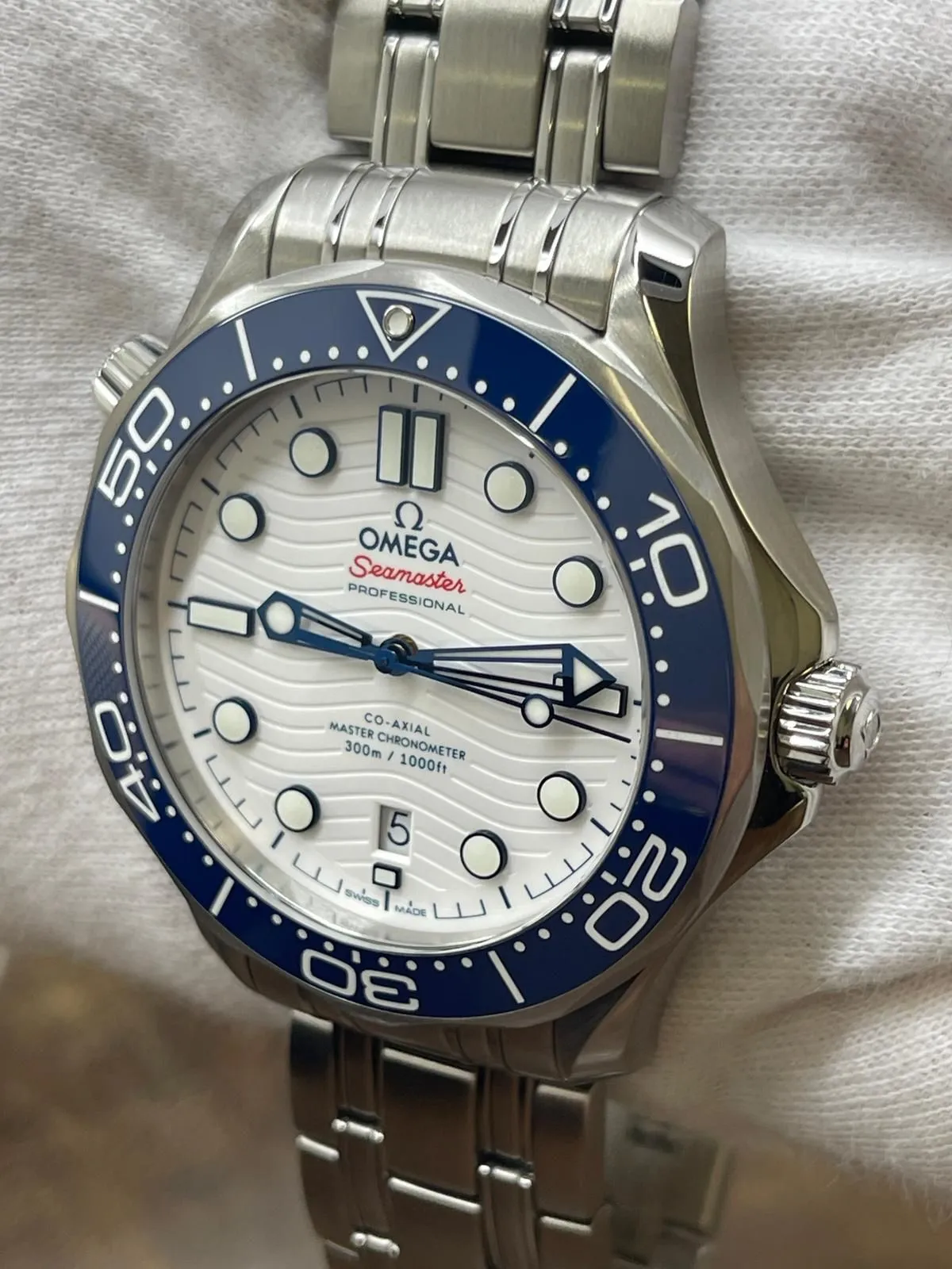Omega Seamaster Tokyo 2020 522.30.42.20.04.001 White Dial Automatic Men's Watch
