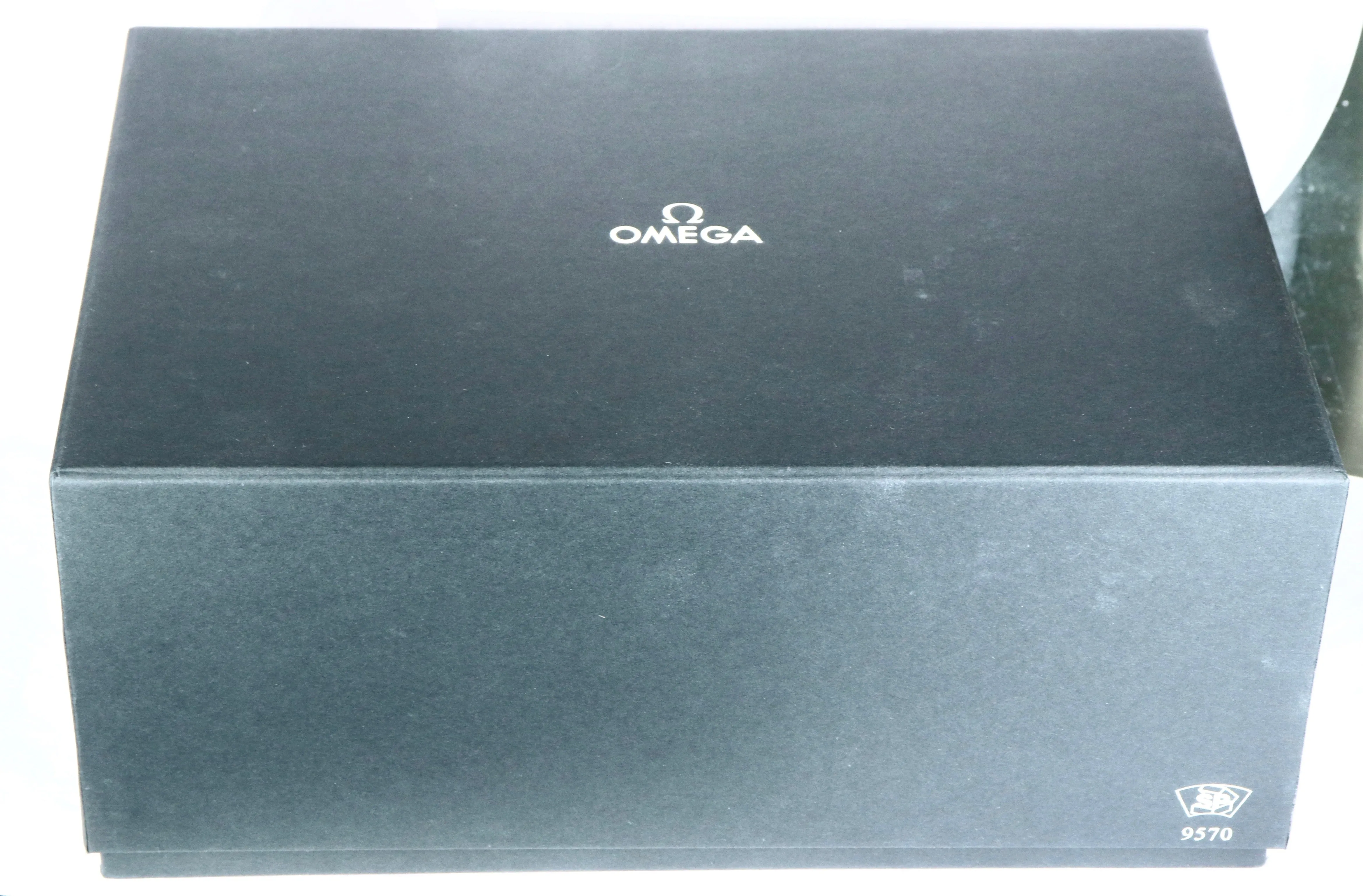 Omega Speedmaster Grey Side of the Moon 311.93.44.51.99.001 Moonwatch Co-Axial