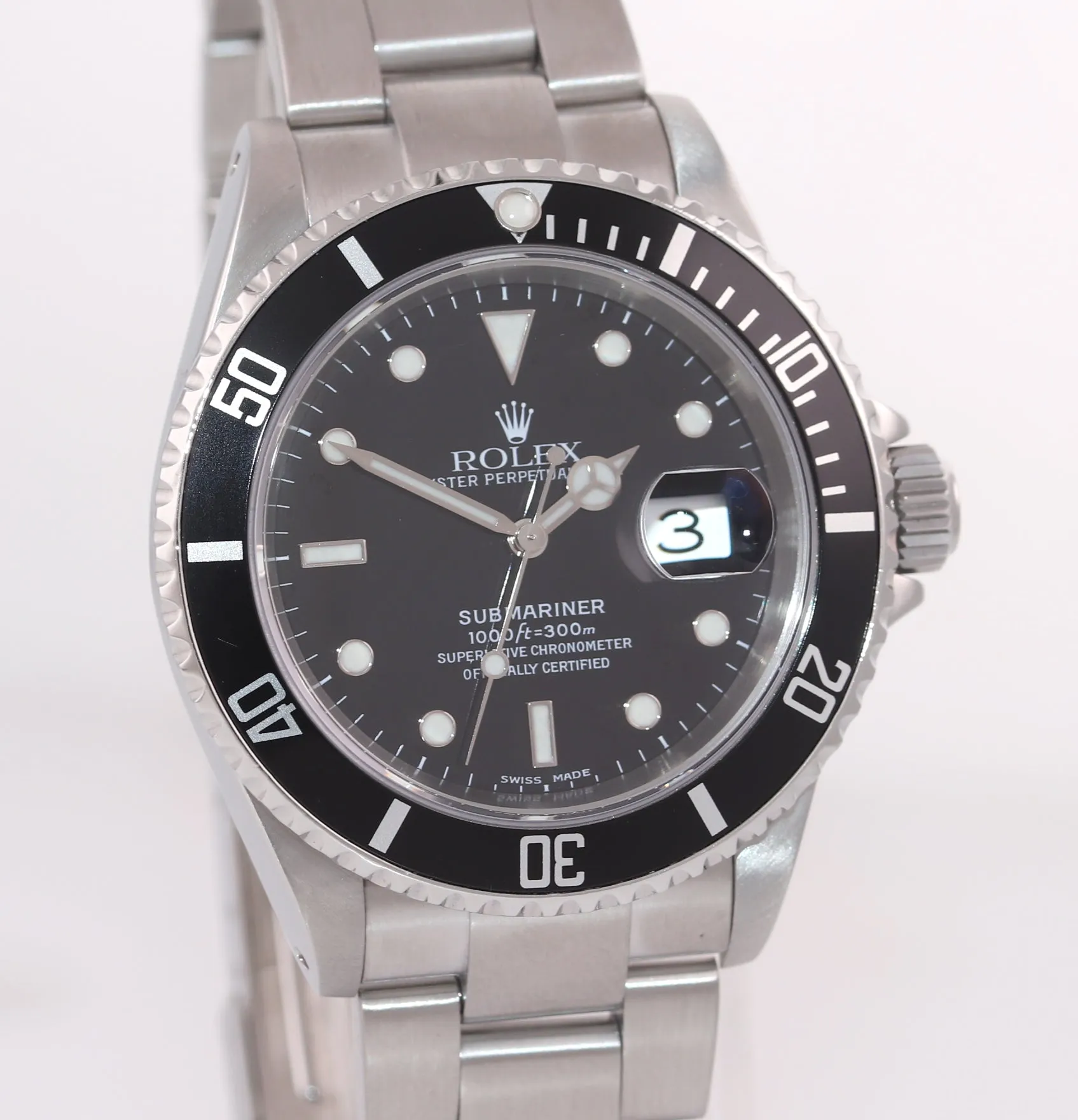PAPERS & 2019 RSC Service Rolex Submariner 16610 SEL Steel Black Dial Watch Box
