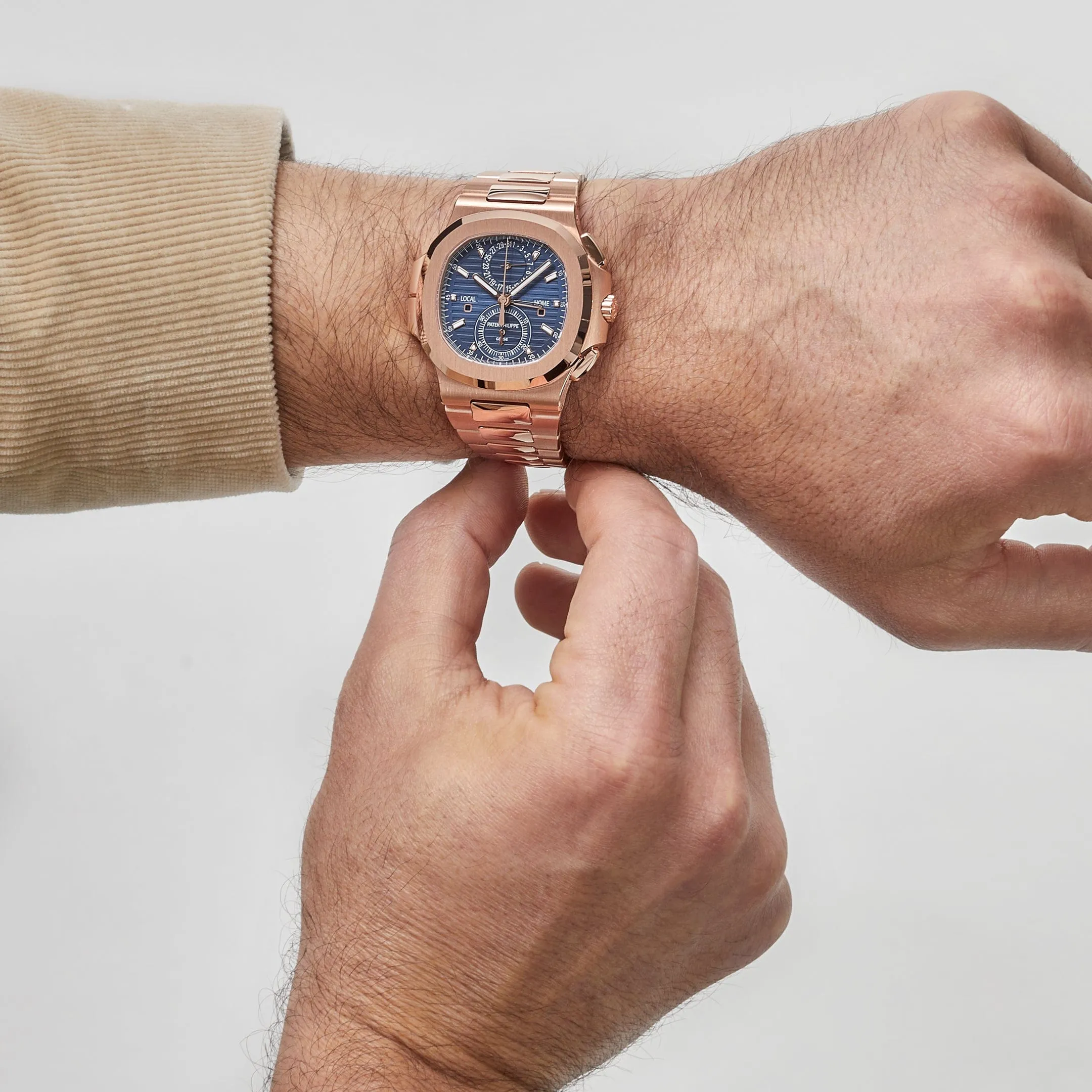 PP Luxury Watches Nautilus 5990/1R-001 Travel Time Flyback Chronograph Rose Gold Blue Dial (2024)