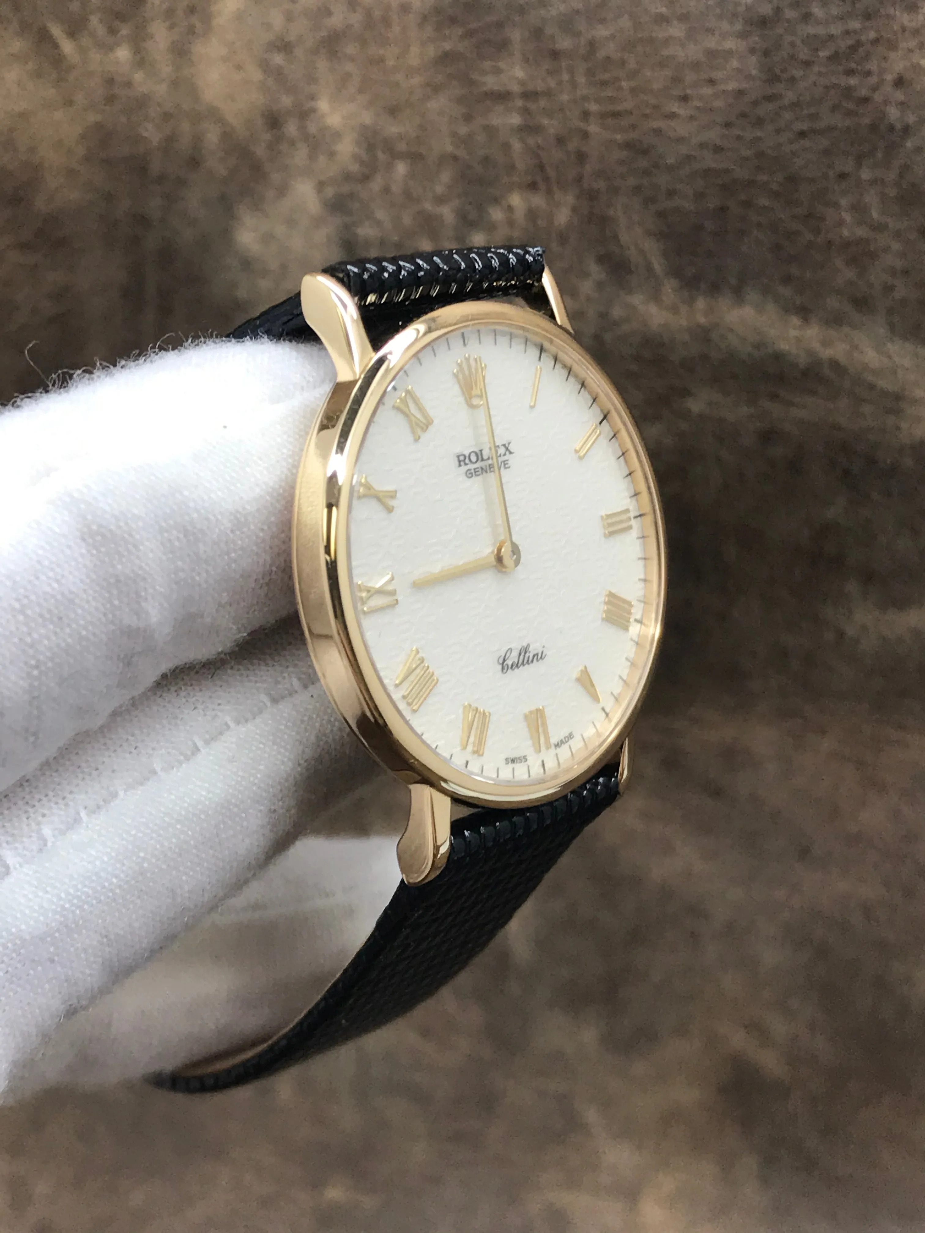 Rolex Cellini 5112 Creme Jubilee Dial Manual wind Men's Watch