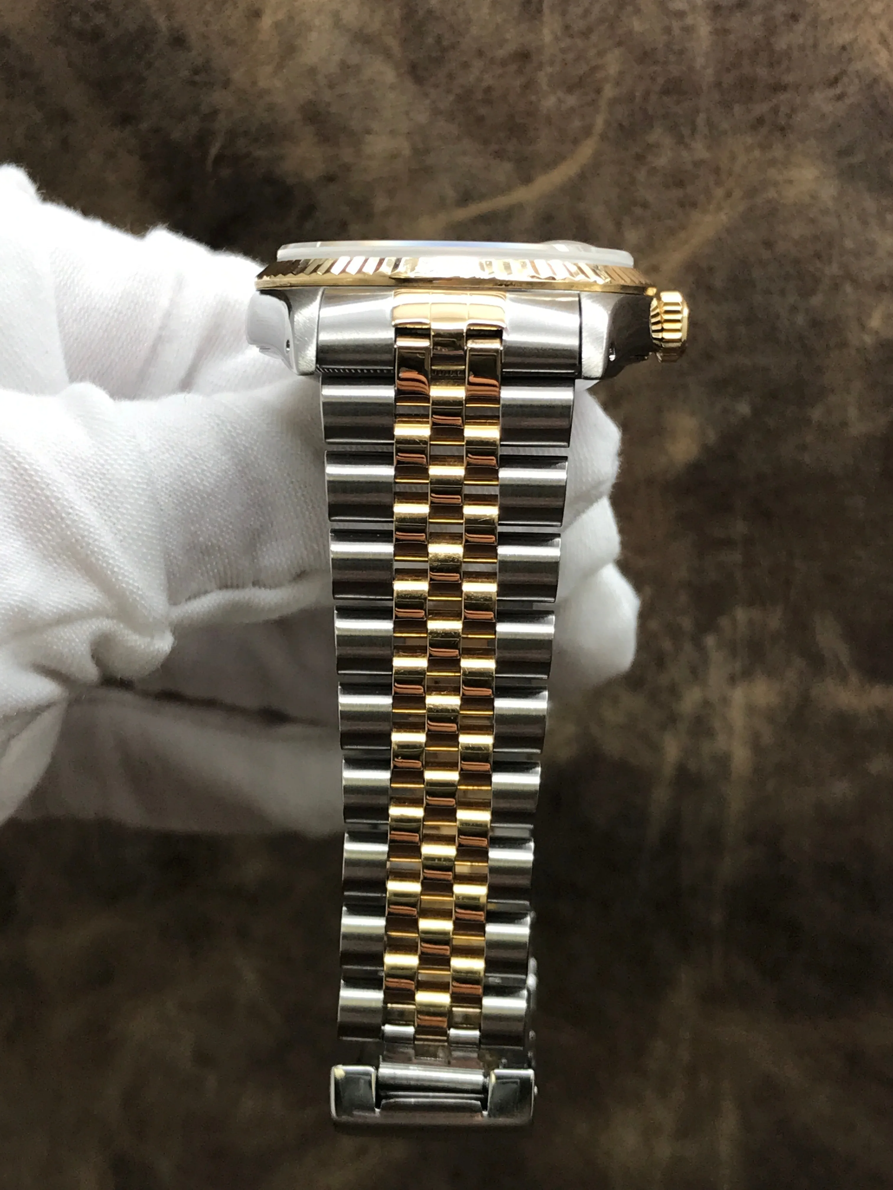 Rolex Datejust 36mm 16233 Light Champagne Dial Automatic Watch