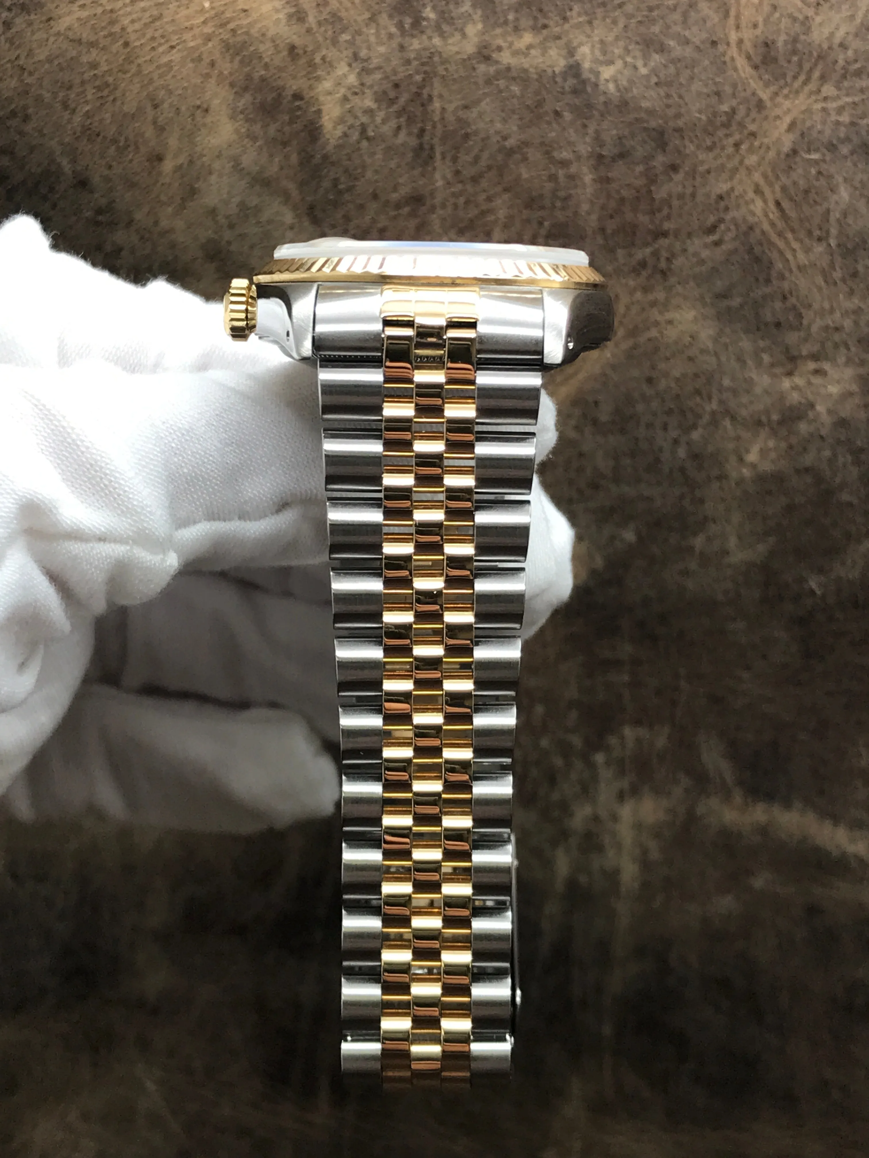 Rolex Datejust 36mm 16233 Light Champagne Dial Automatic Watch