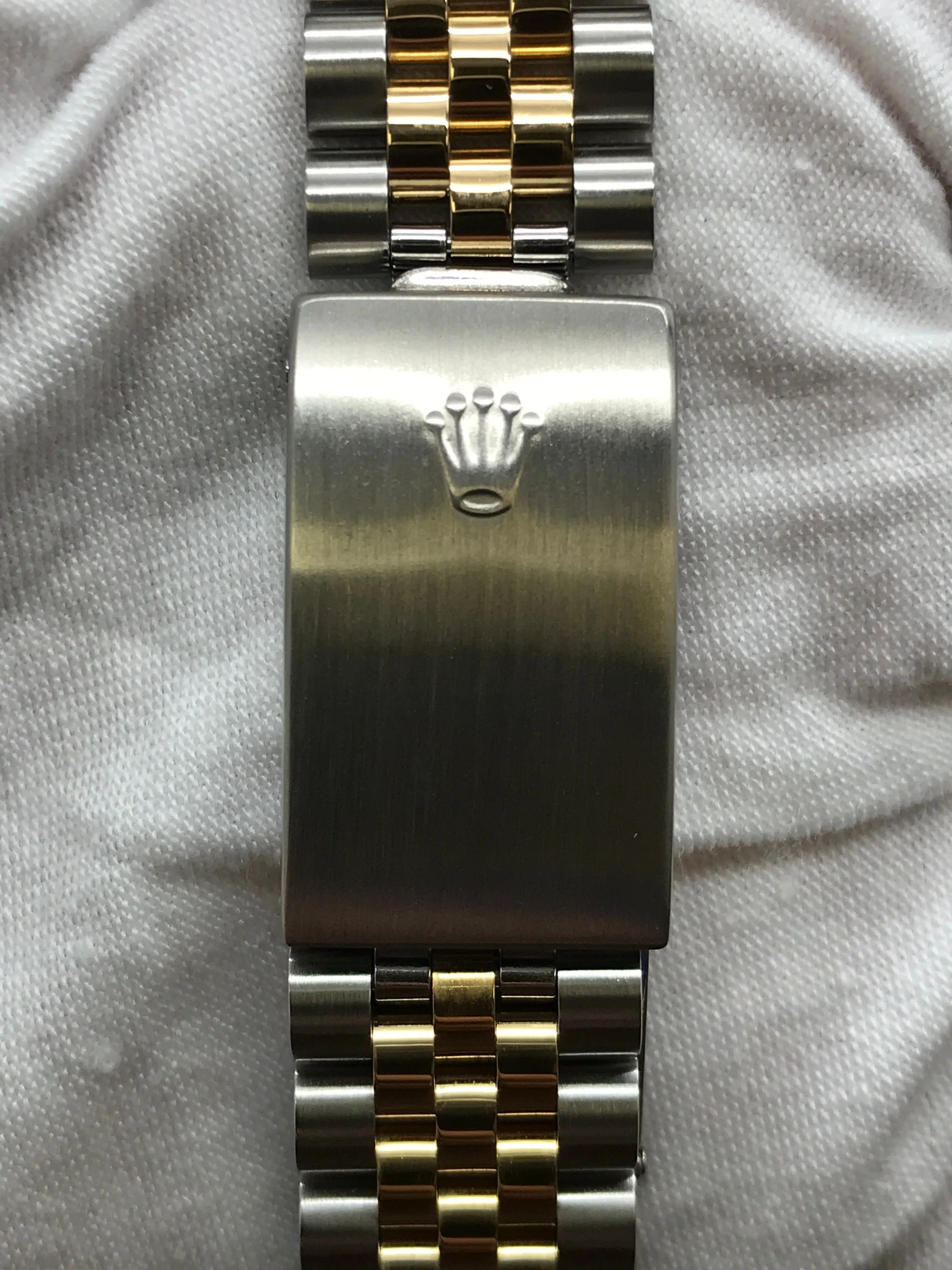 Rolex Datejust 36mm 16233 Light Champagne Dial Automatic Watch
