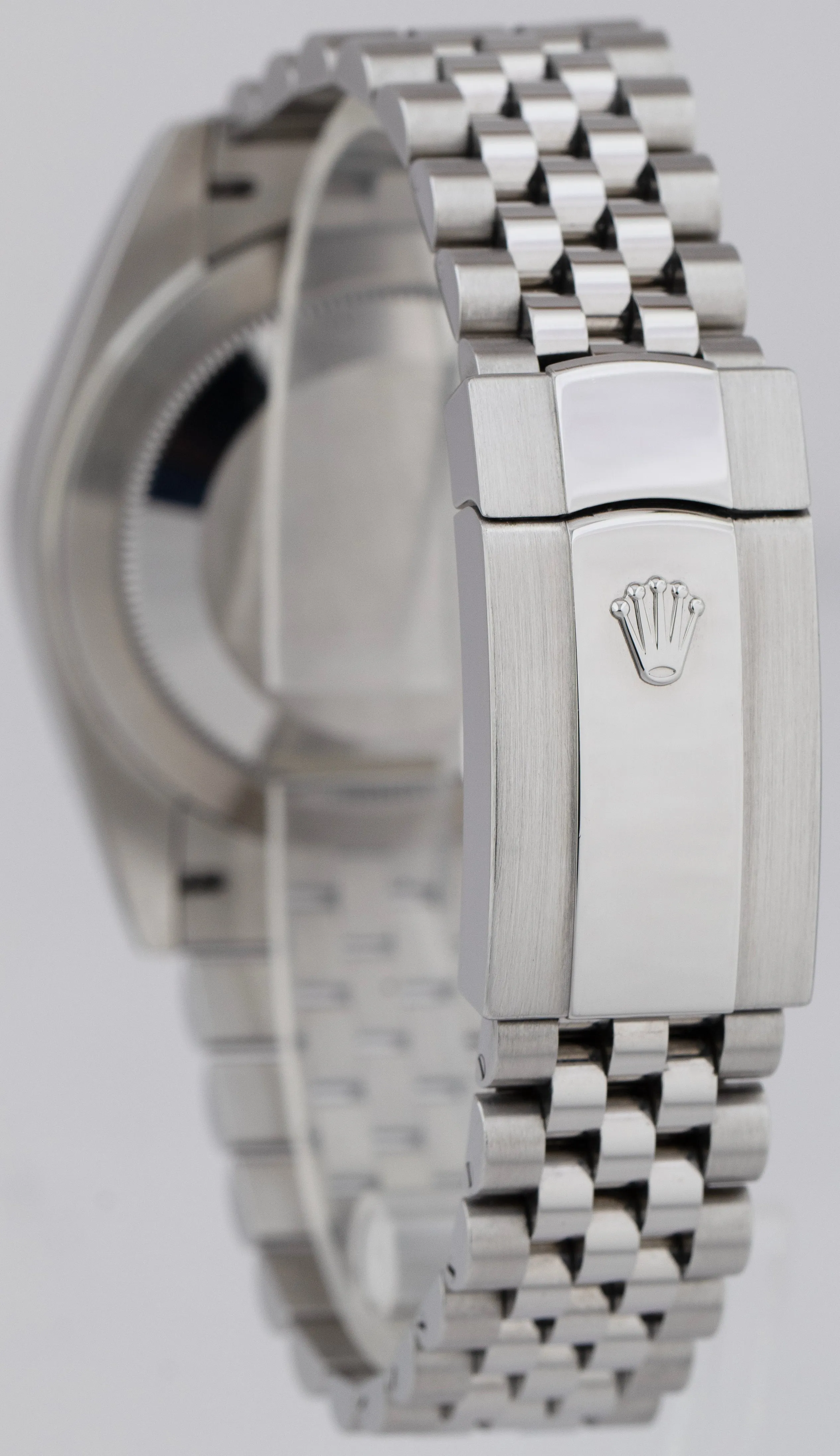 Rolex DateJust 41 Blue Fluted Stainless Steel Jubilee Watch 126334 BOX CARD