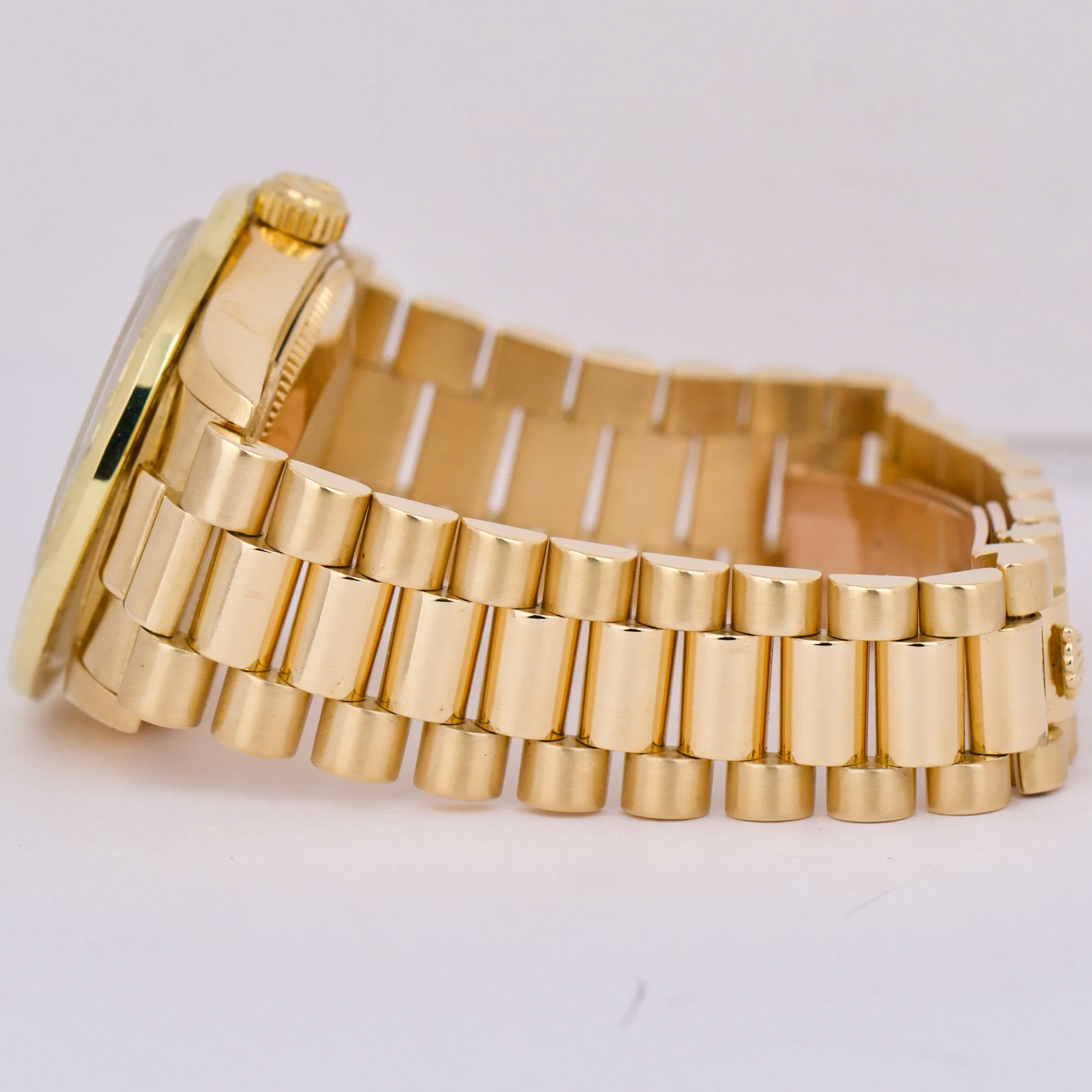 Rolex DateJust President MOTHER OF PEARL DIAMOND 31mm 18K Yellow Gold 68278