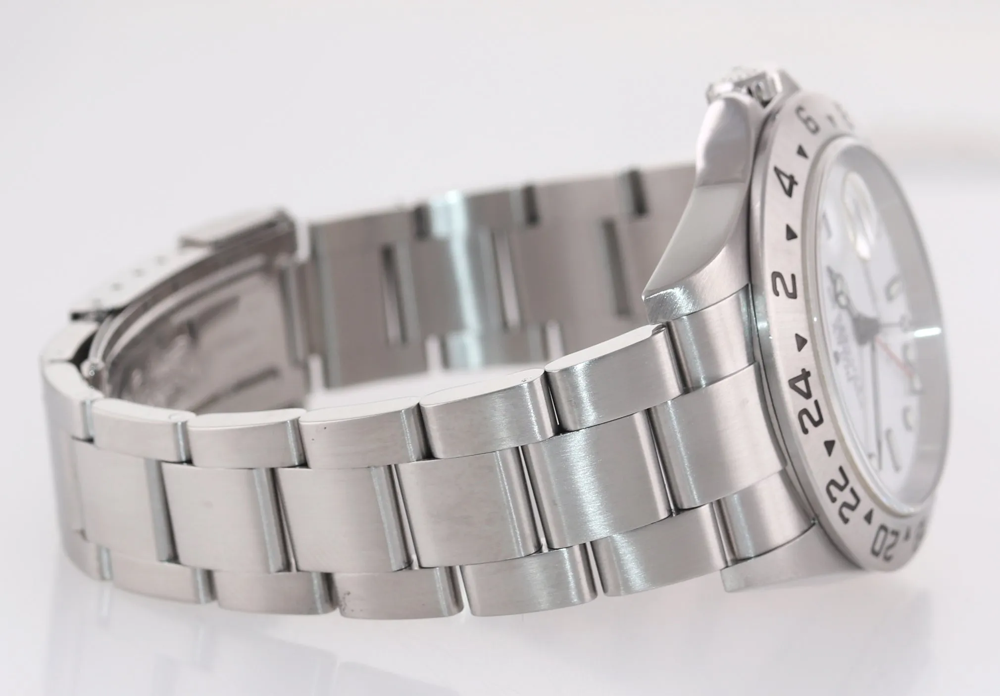 Rolex Explorer II 40mm White 16570 Polar Oyster Watch Box