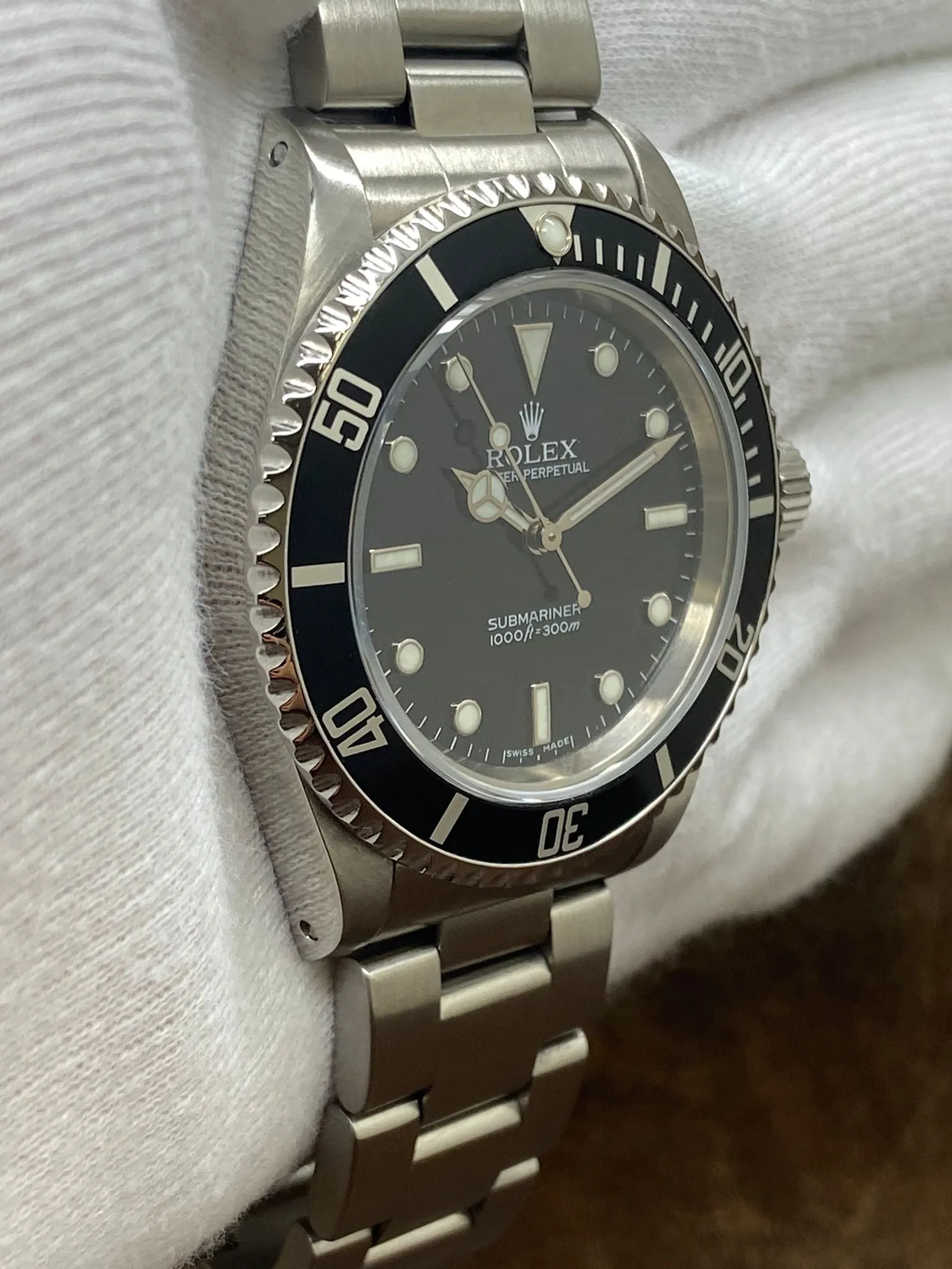 Rolex No Date Submariner 14060M Black Dial Automatic Men's Watch