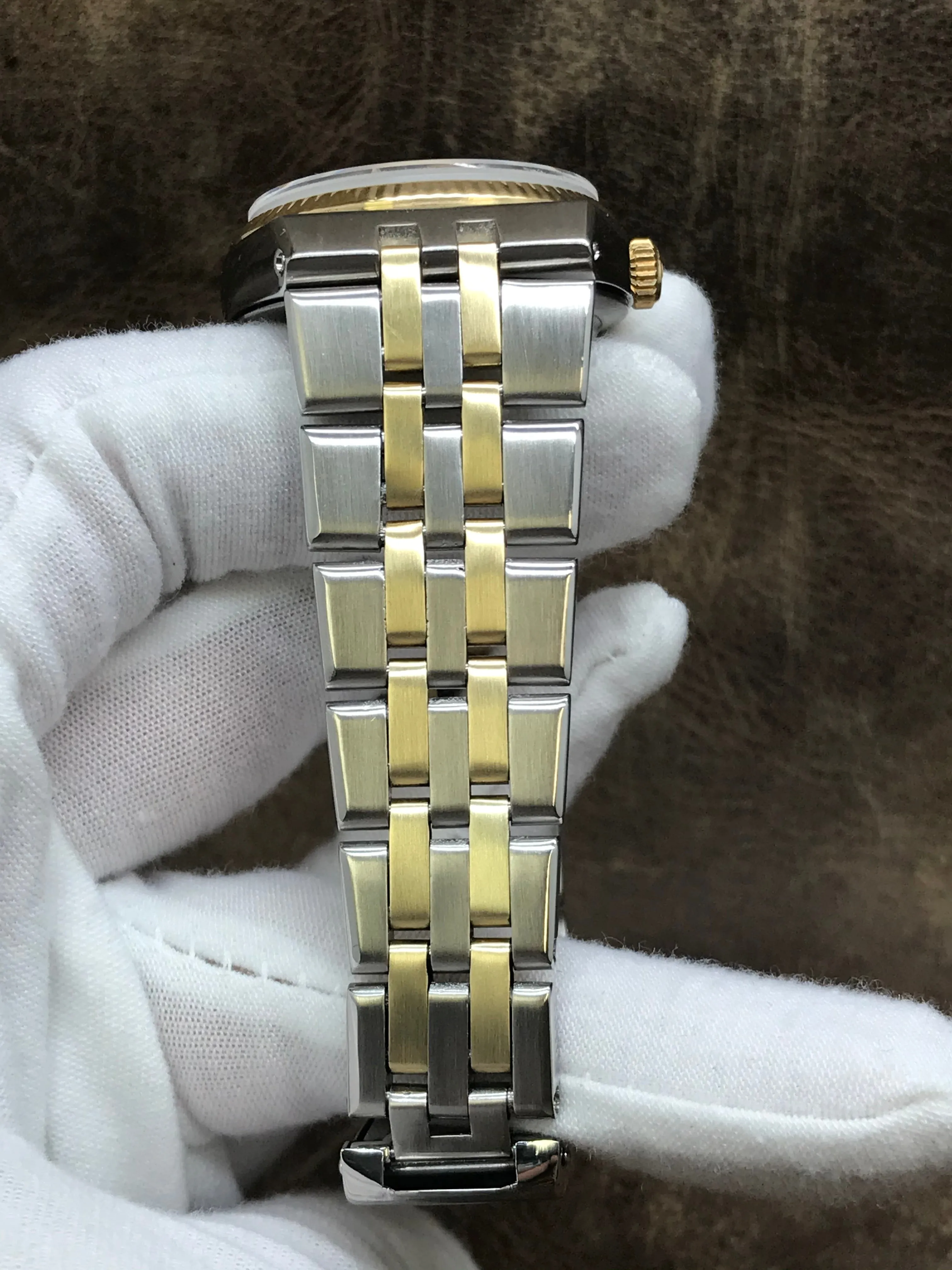 Rolex Oysterquartz 17013 Champagne Dial Quartz Watch