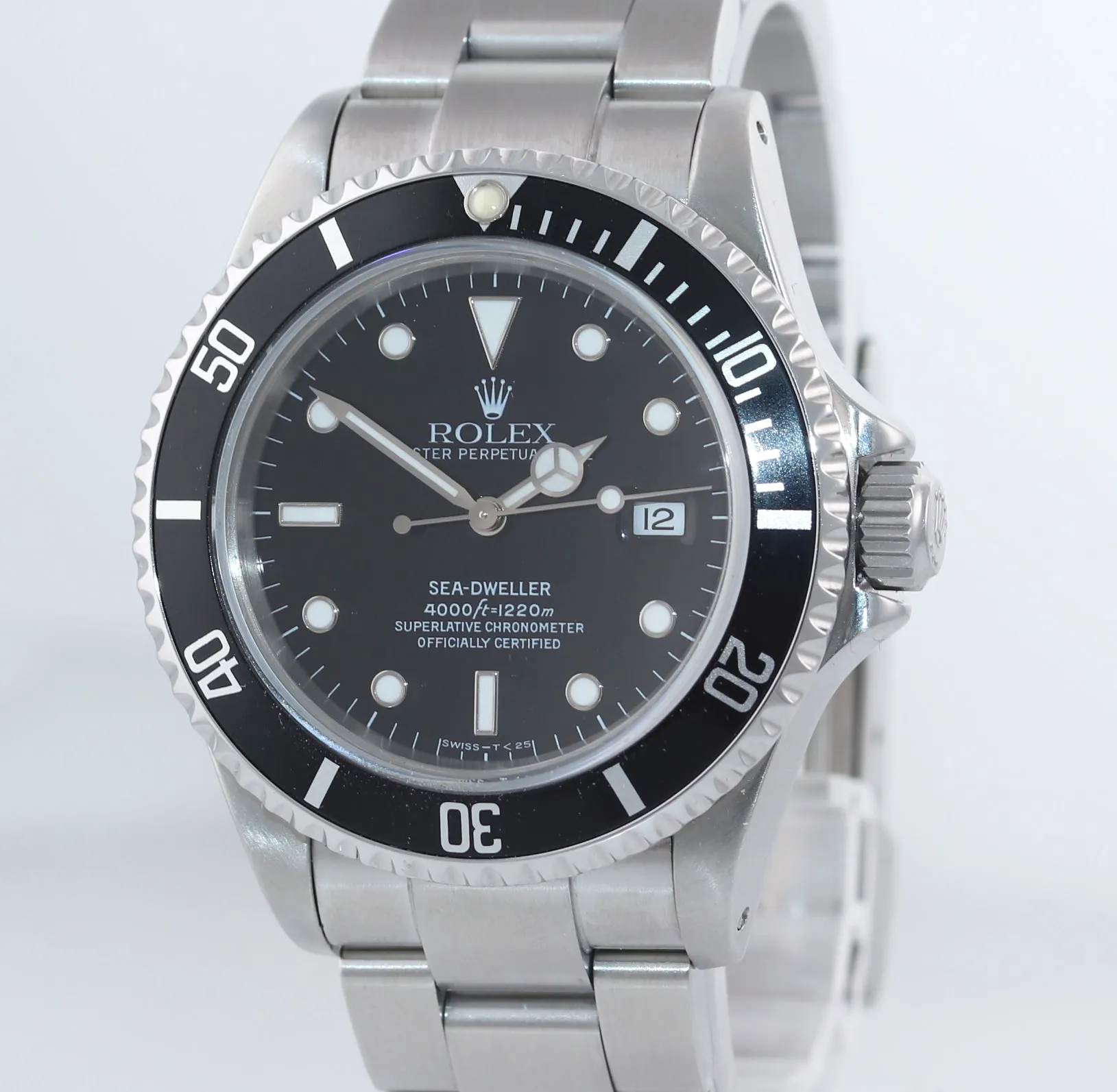 Rolex Sea-Dweller Steel TRITIUM 16600 Black Dial Date 40mm  Watch Box