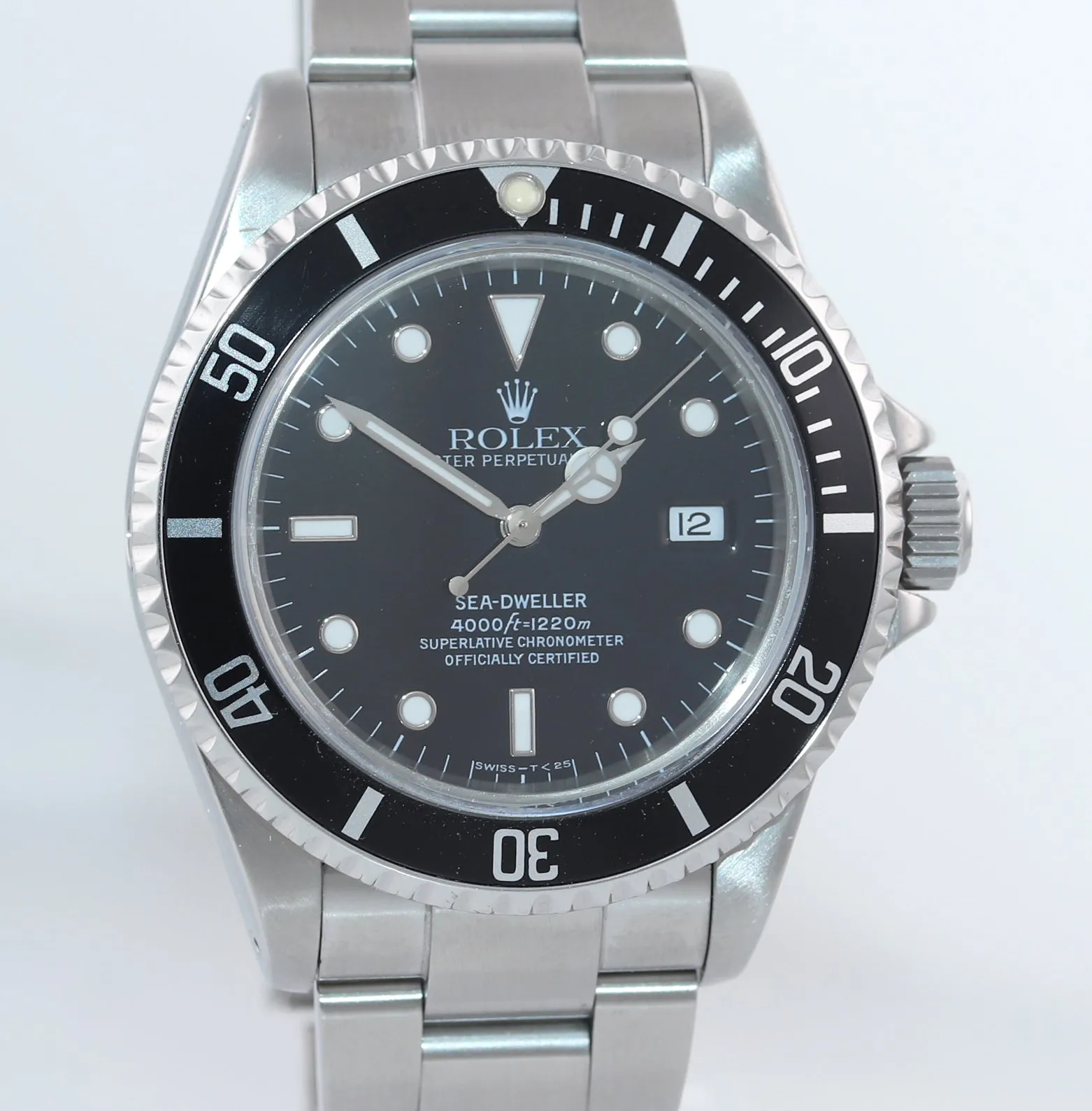 Rolex Sea-Dweller Steel TRITIUM 16600 Black Dial Date 40mm  Watch Box