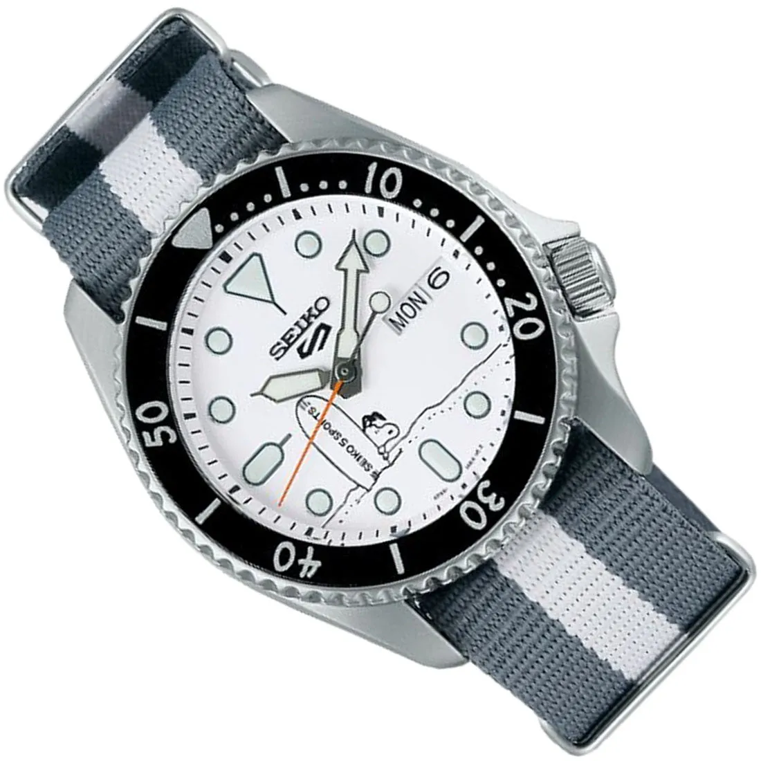 Seiko 5 Sports Peanuts Surfboard Limited Edition Watch SRPK25K1 SRPK25K SRPK25