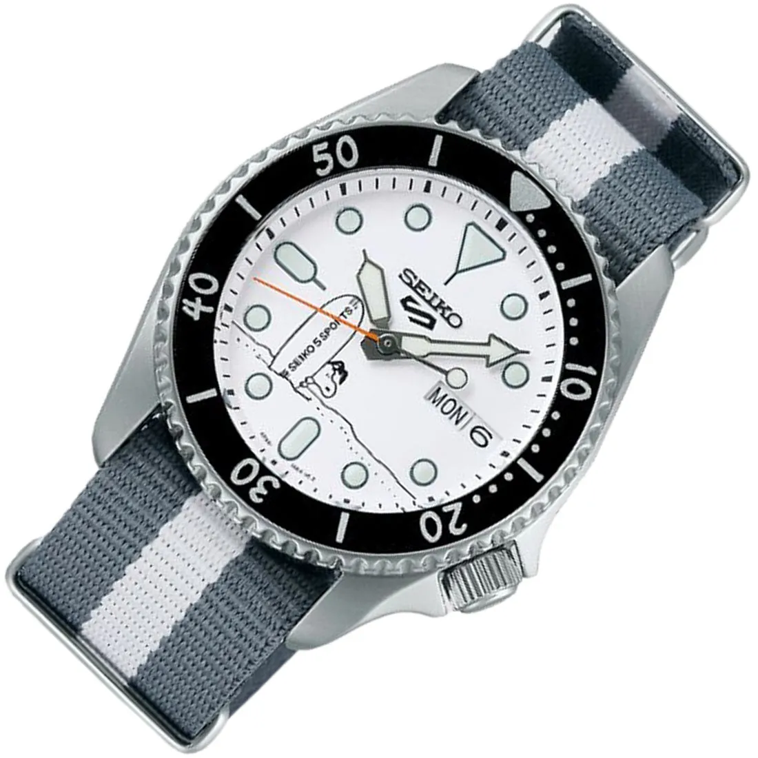 Seiko 5 Sports Peanuts Surfboard Limited Edition Watch SRPK25K1 SRPK25K SRPK25