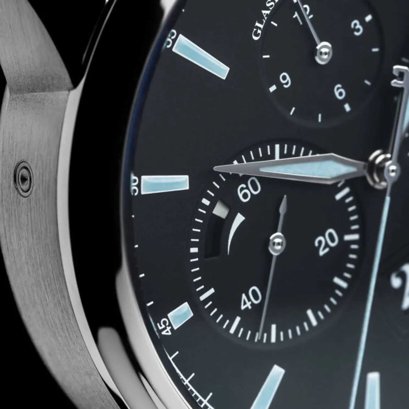 SENATOR CHRONOGRAPH PANORAMA DATE
