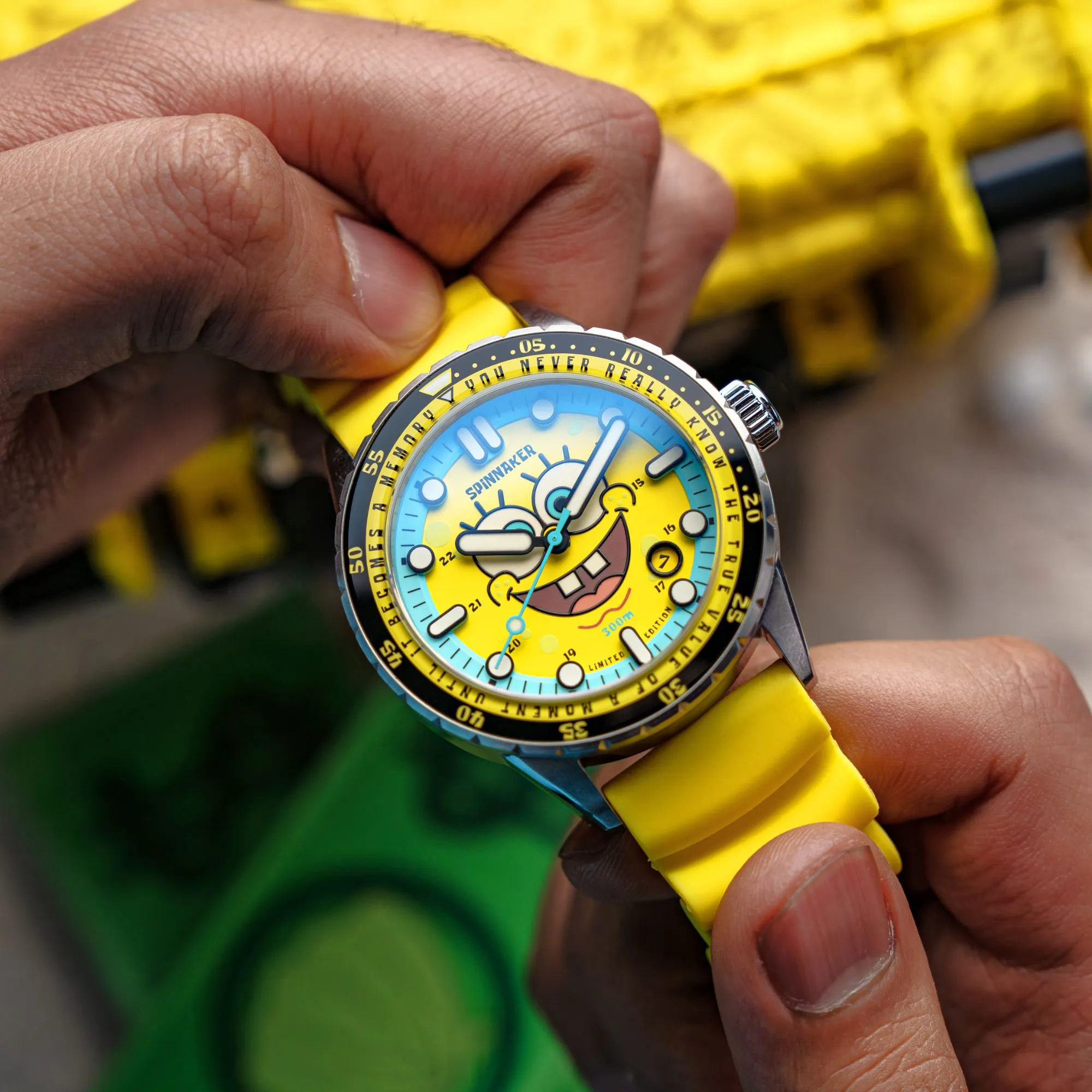 Spinnaker SpongeBob Yellow Hass Automatic Spongebob Squarepants 25th Limited Edition SP-5138-11