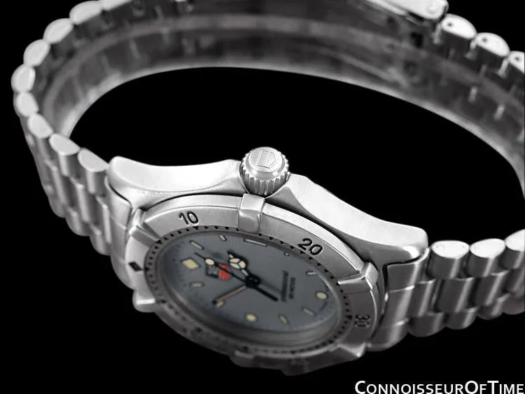 Tag Heuer Professional 2000 Mens Diver Watch, WE1211R - Stainless Steel