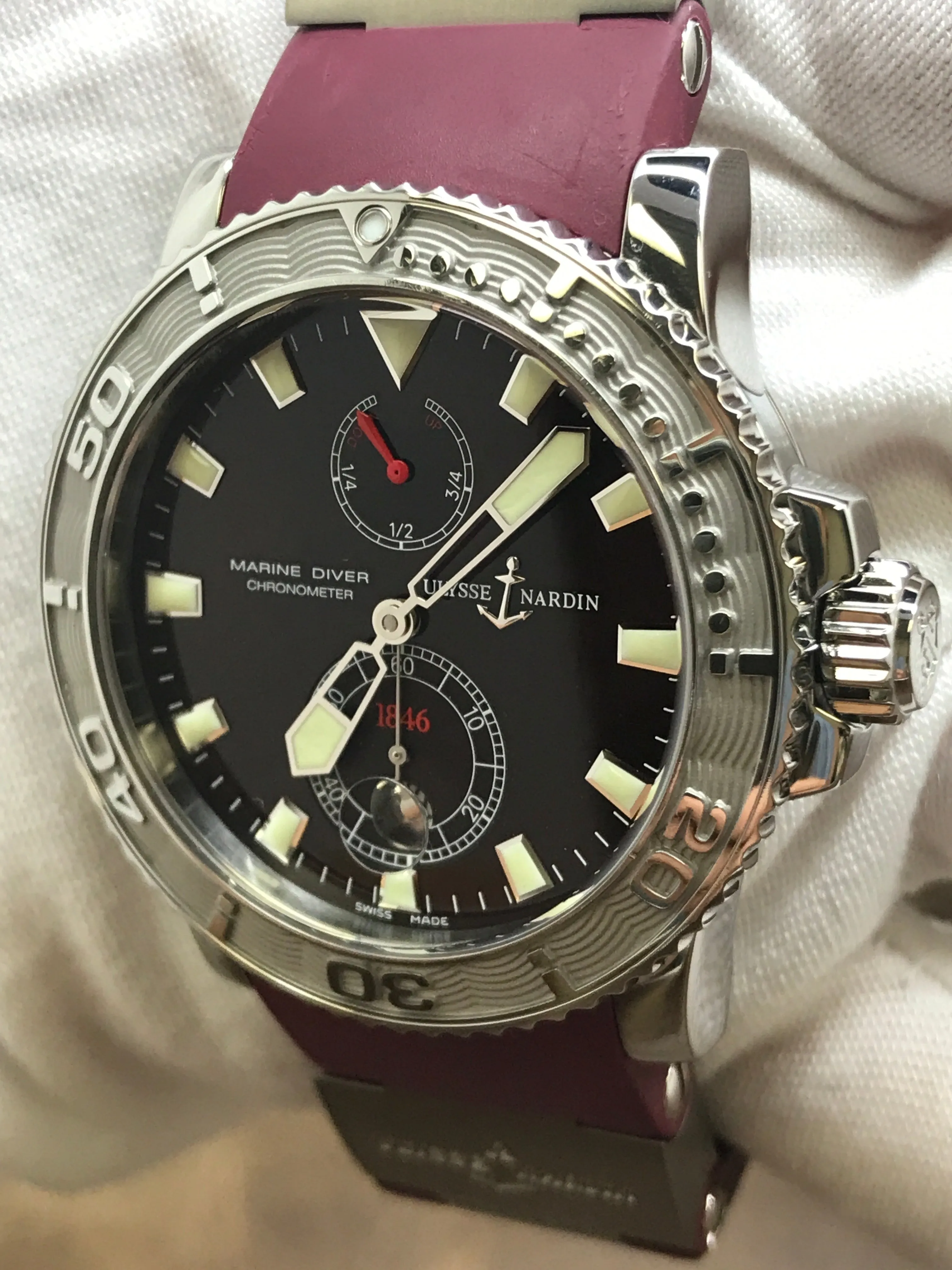 Ulysse Nardin Maxi Marine Diver 263-33 Burgundy Dial Automatic  Men's Watch