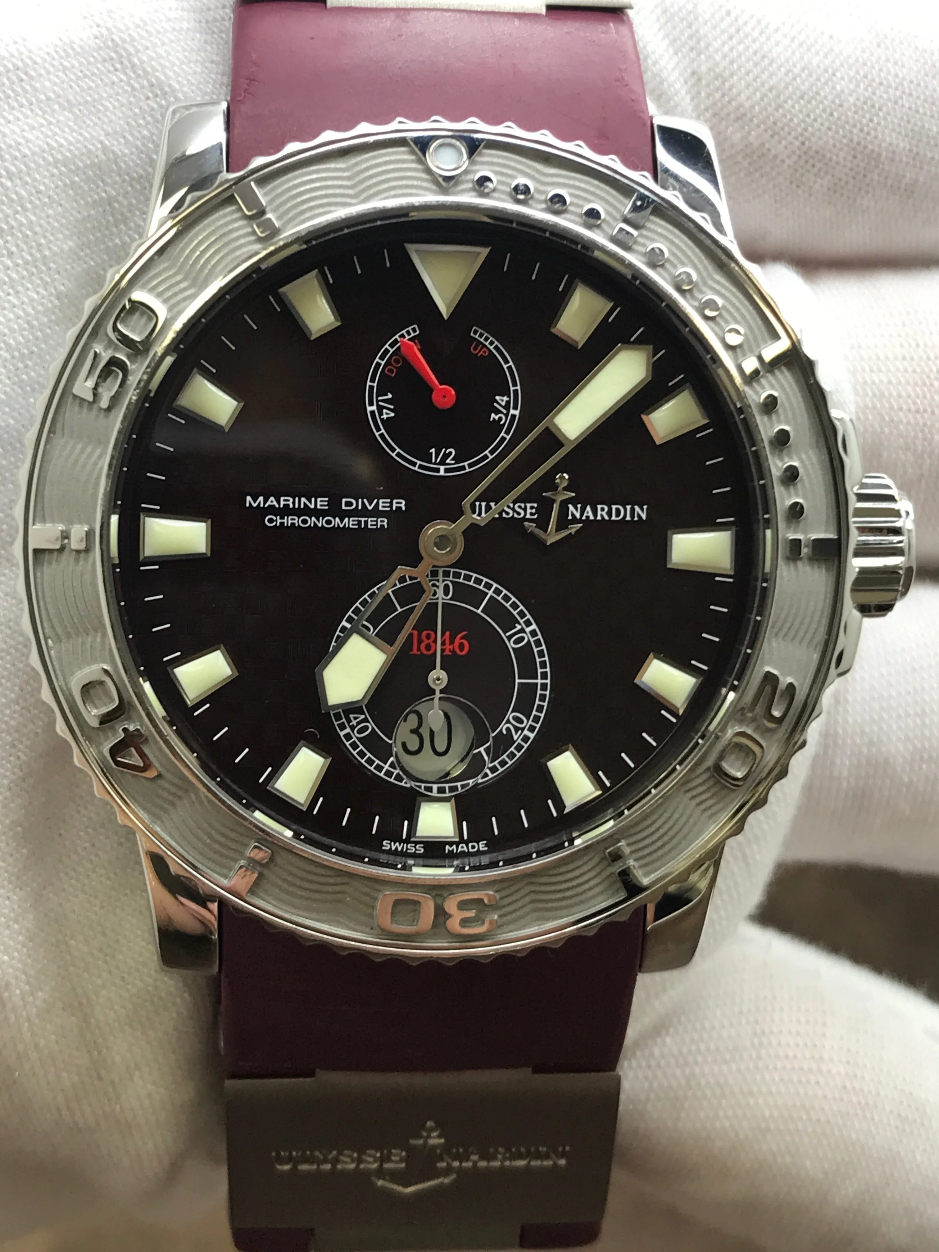 Ulysse Nardin Maxi Marine Diver 263-33 Burgundy Dial Automatic  Men's Watch