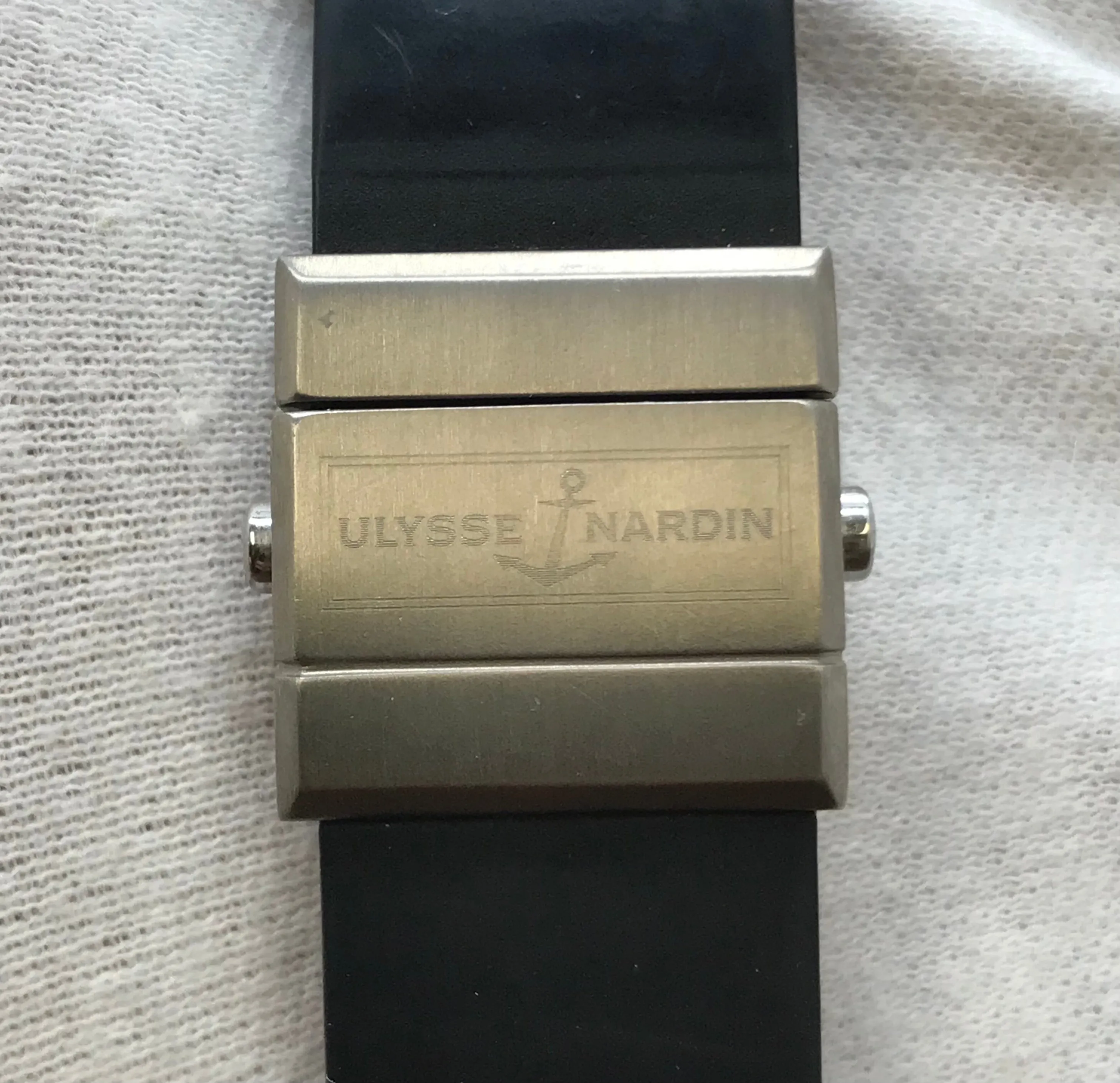 Ulysse Nardin Maxi Marine Diver  263-55 White Dial Automatic Men's Watch