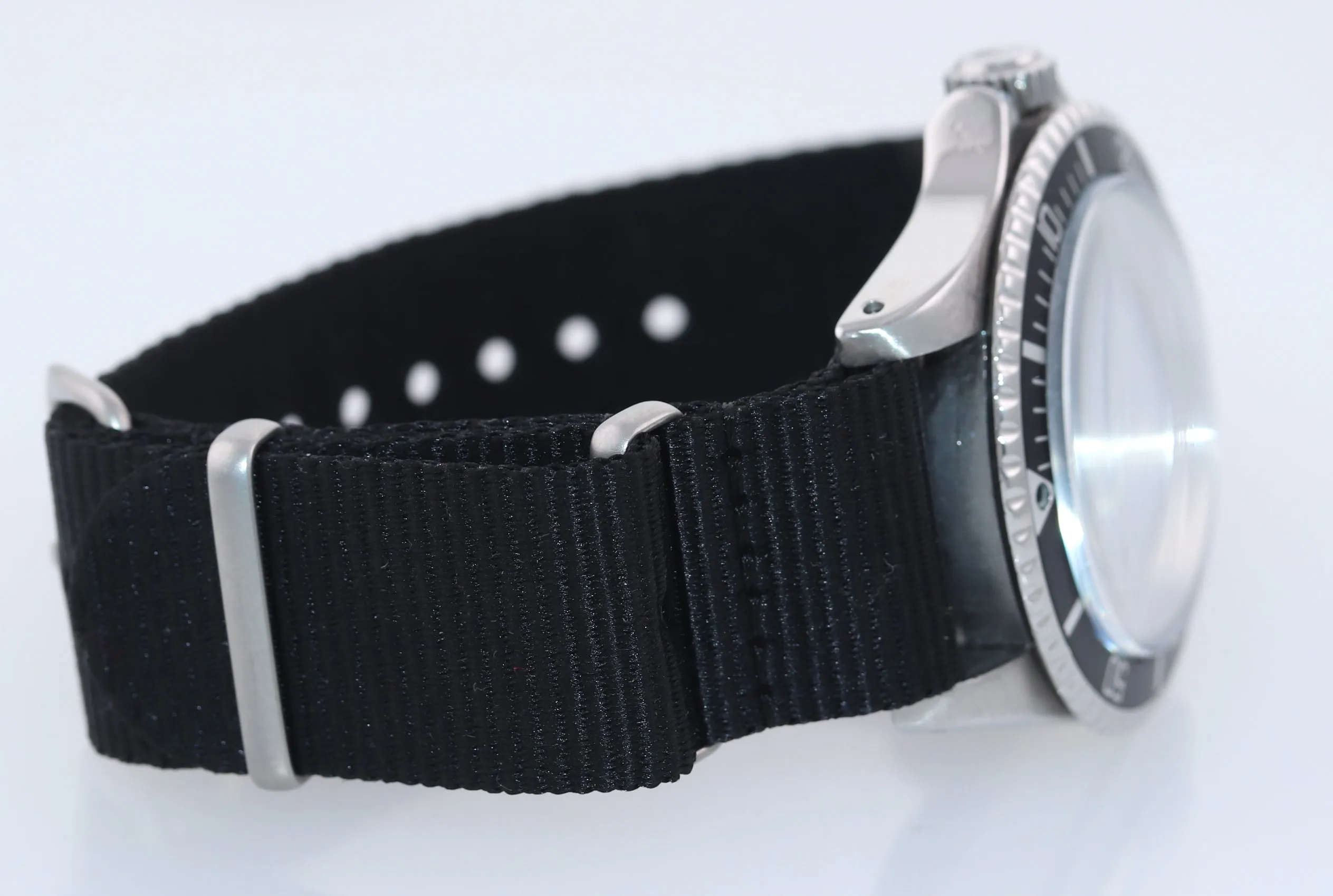 Vintage Tudor Submariner Matte Black 7928 Oyster Prince 40mm Self Winding Watch