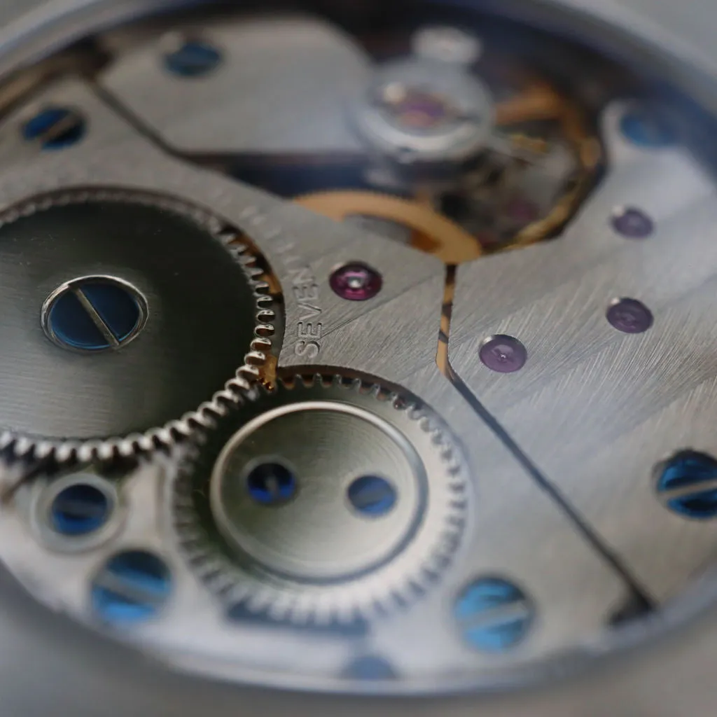 Zelos Nova Linen&nbsp;Silver - Swiss&nbsp;ETA&nbsp;7001 Top&nbsp;Grade&nbsp;Mvmt LE